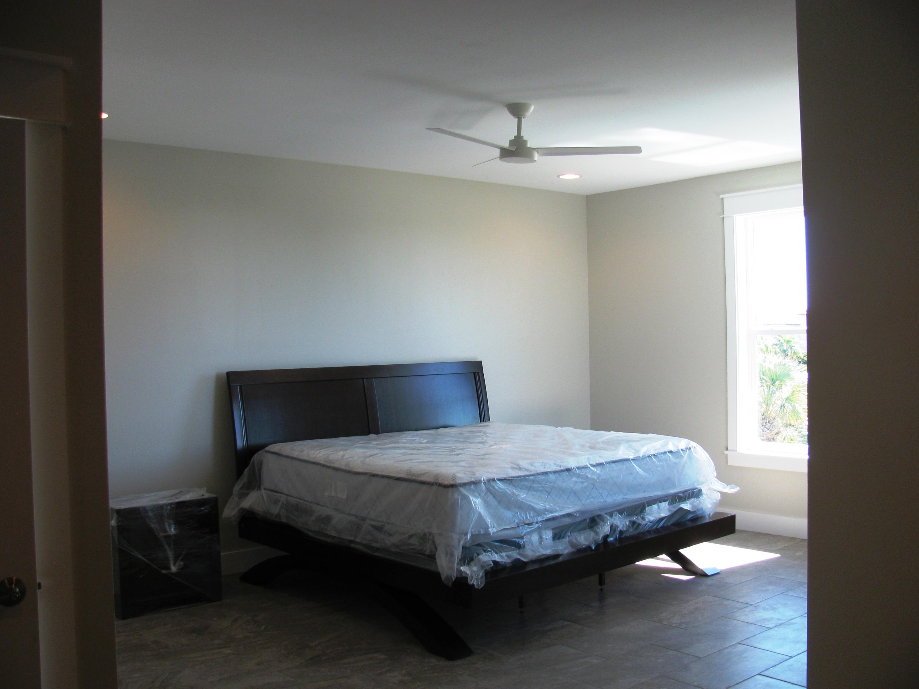 EMERALD WATERS VILLAGE - Residential