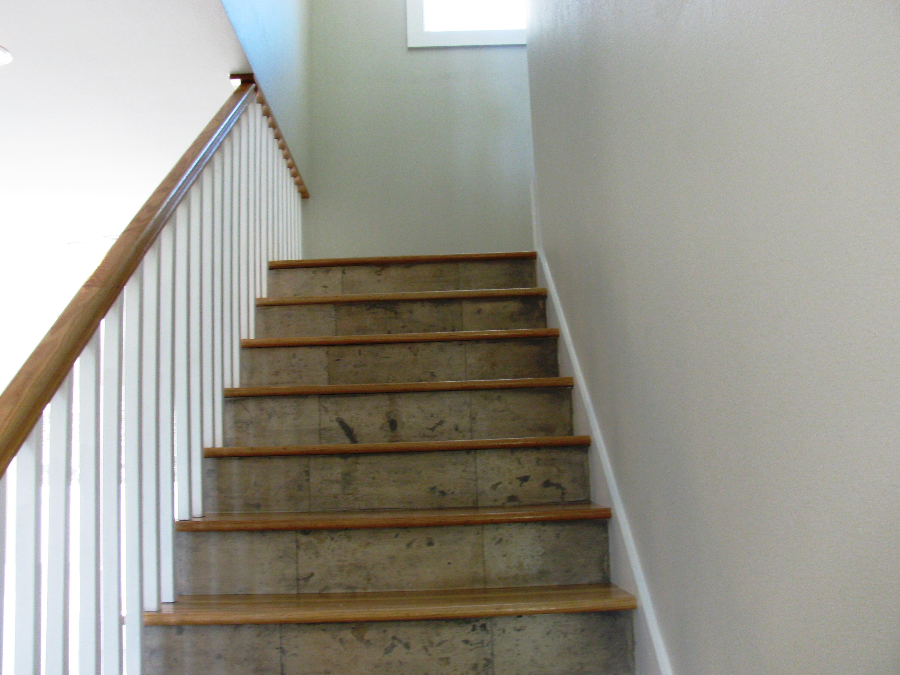 EMERALD WATERS VILLAGE - Residential