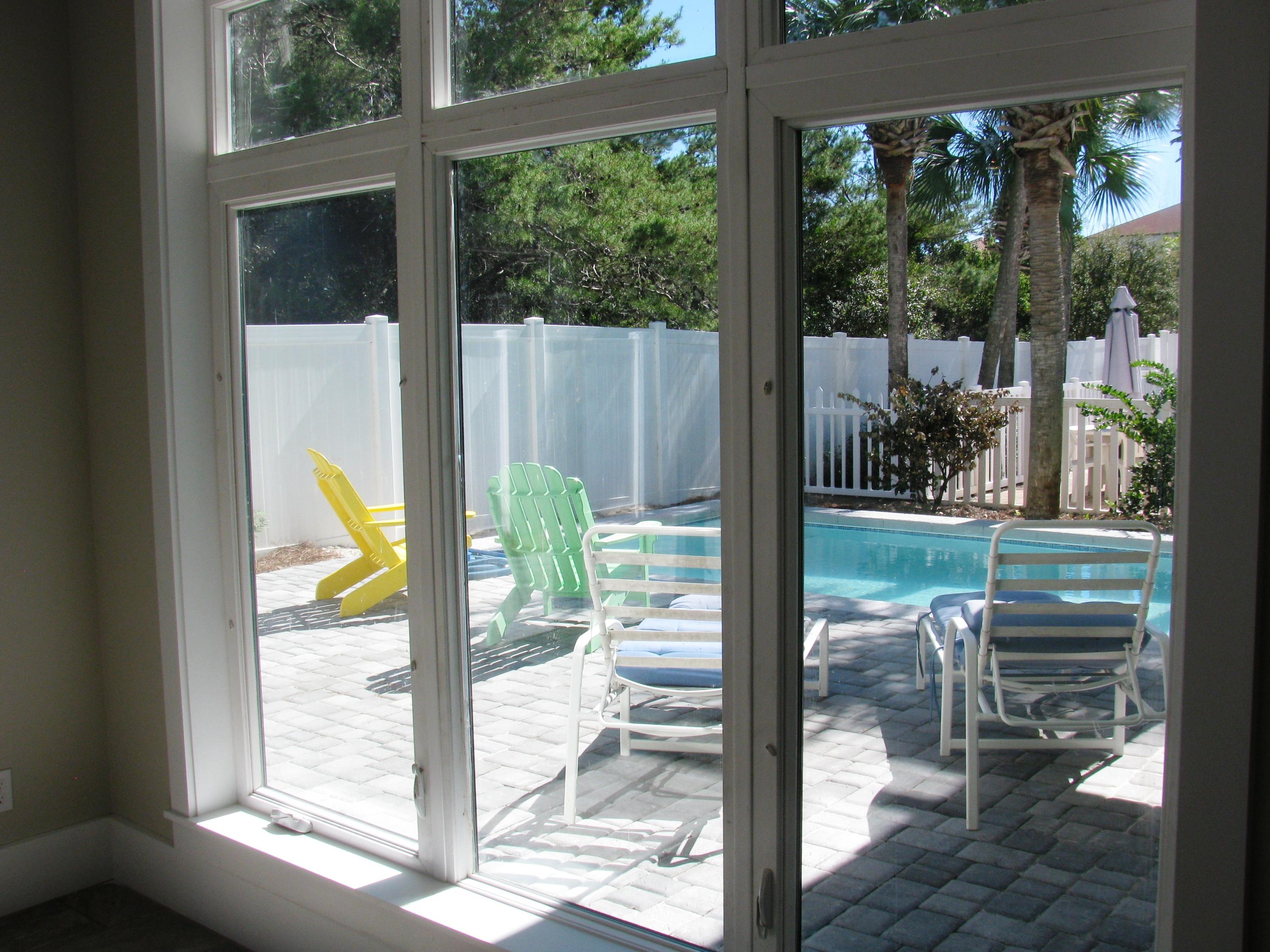 EMERALD WATERS VILLAGE - Residential