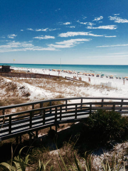 EMERALD WATERS VILLAGE - Residential