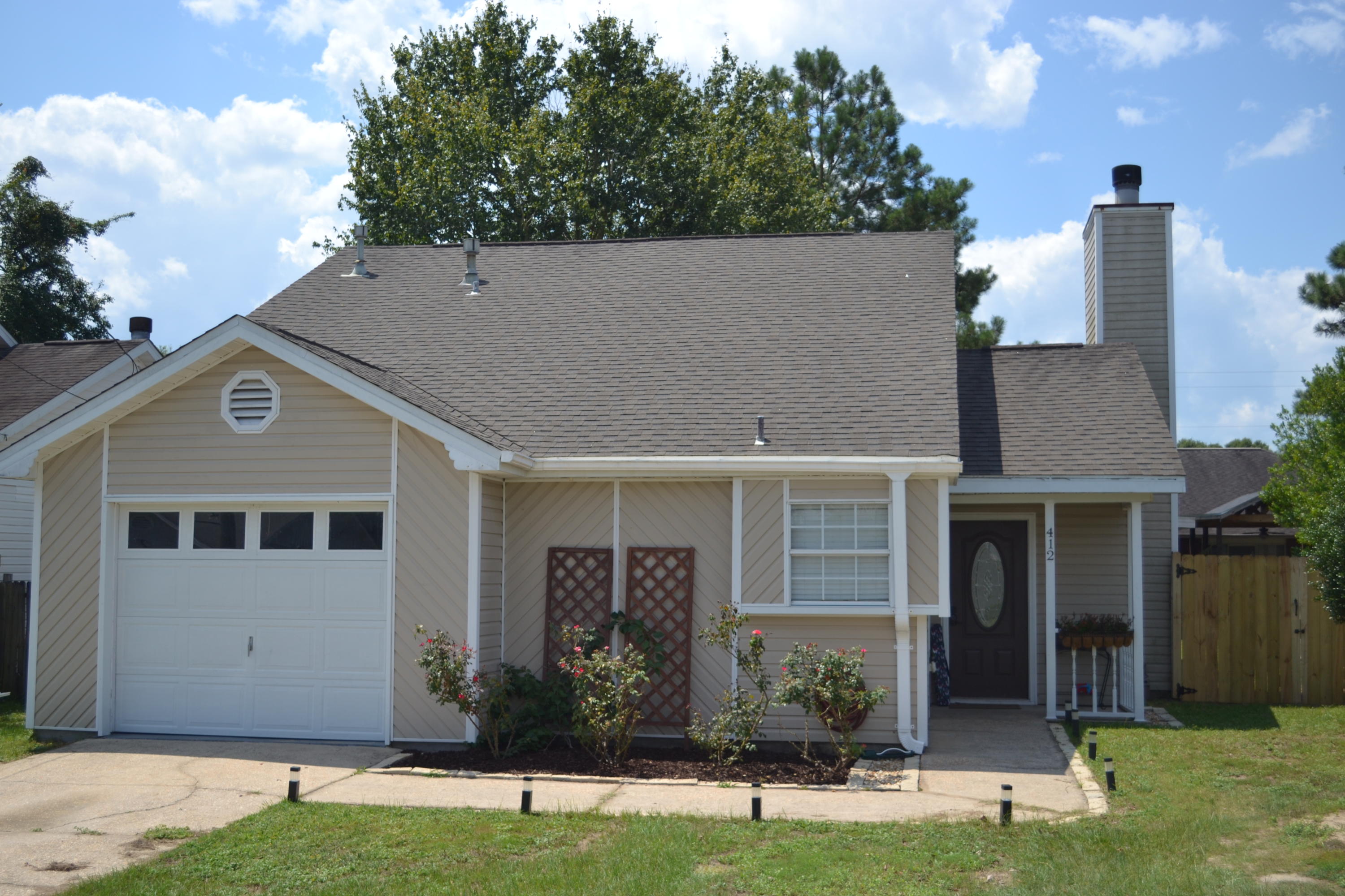 SOUTHWAY EST 1ST ADD LOT 6 BLK 1 - Residential