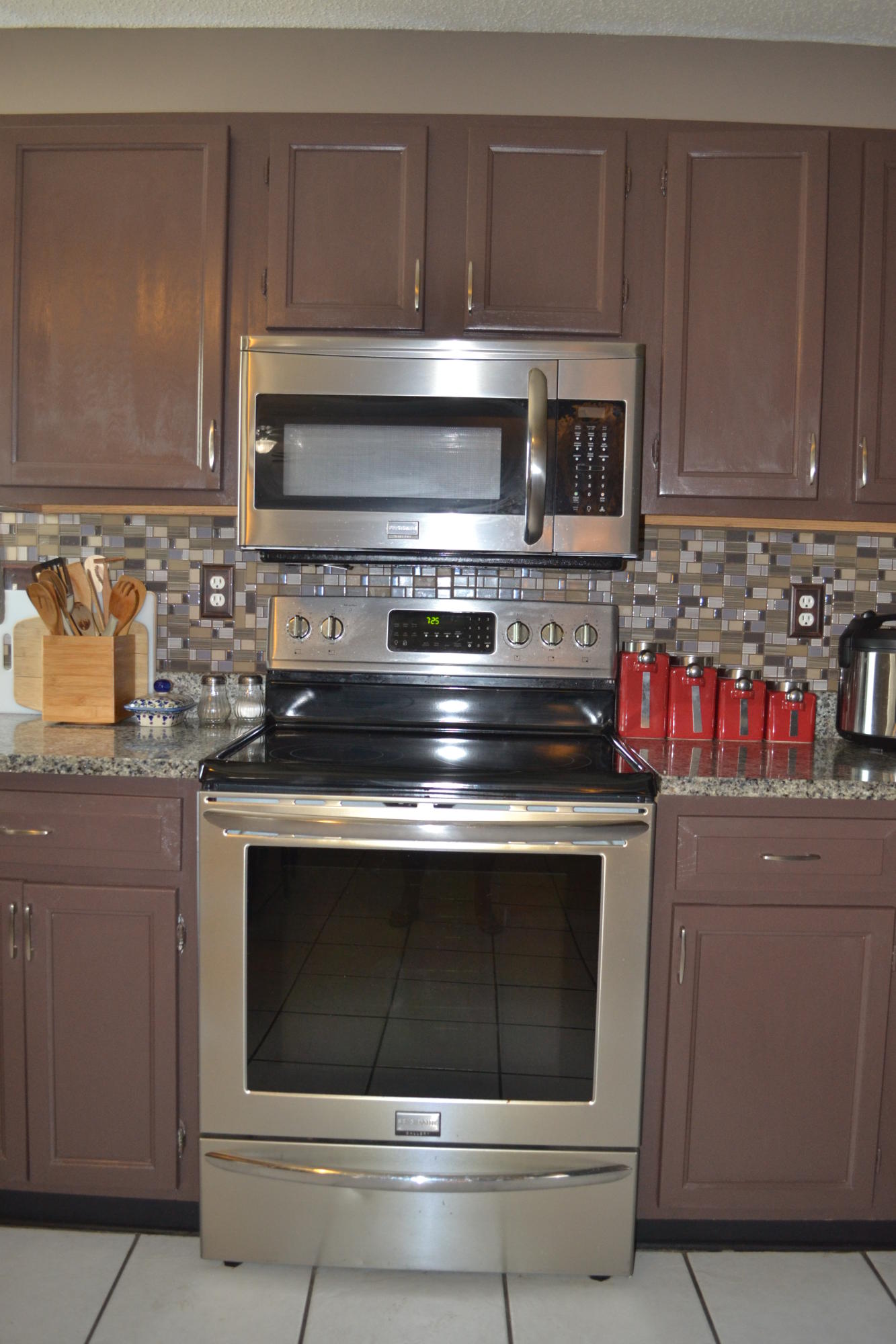 SOUTHWAY EST 1ST ADD LOT 6 BLK 1 - Residential