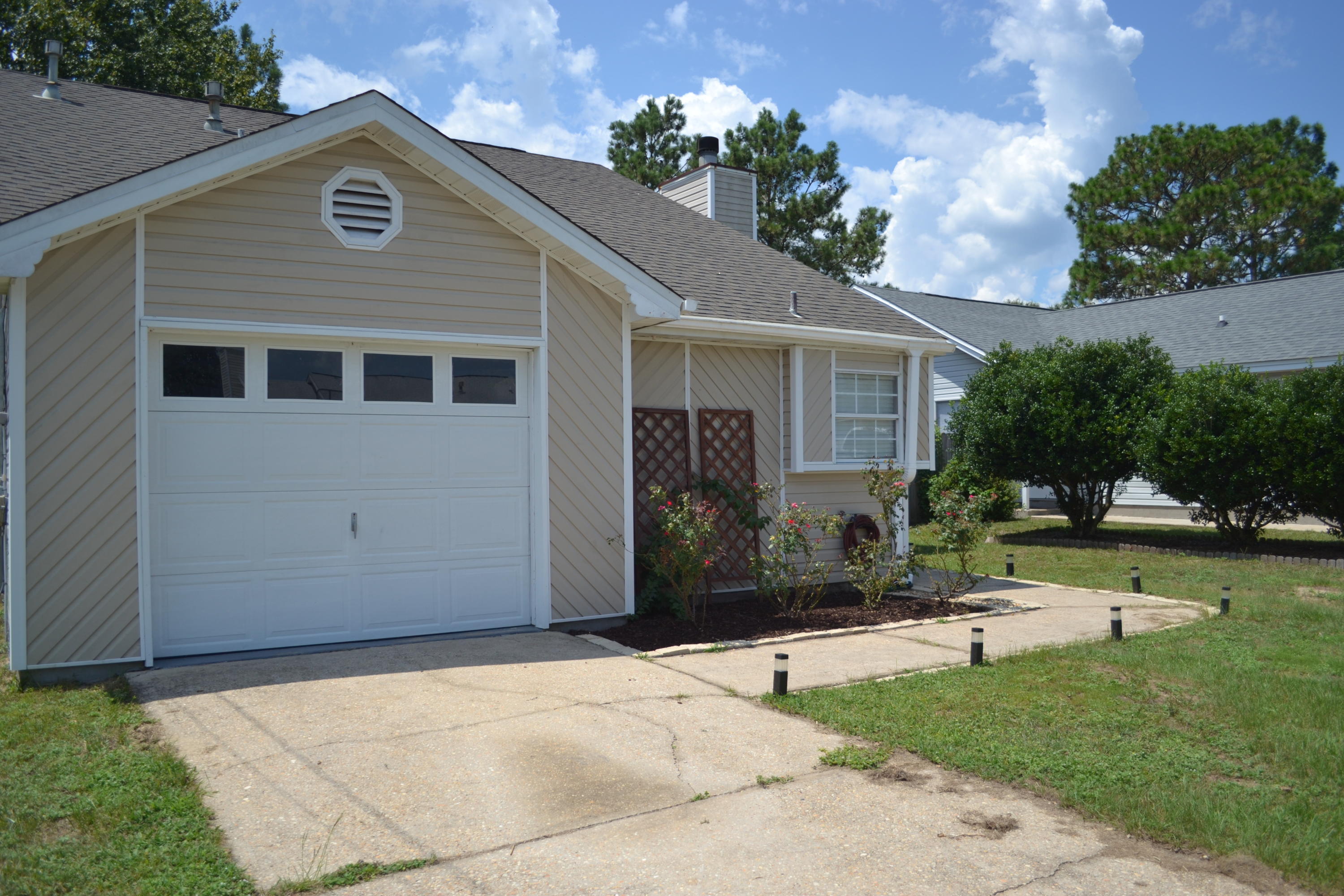 SOUTHWAY EST 1ST ADD LOT 6 BLK 1 - Residential