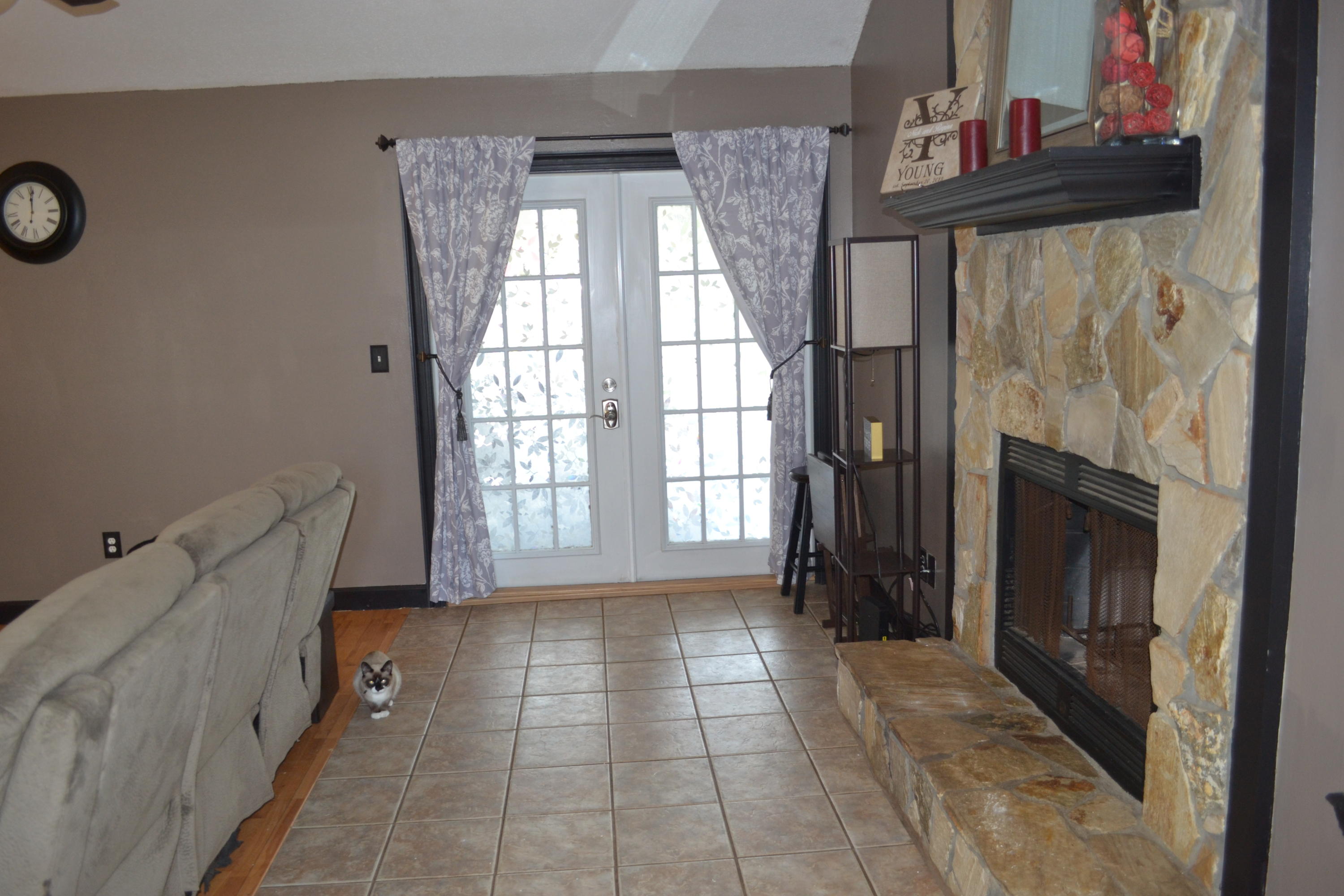 SOUTHWAY EST 1ST ADD LOT 6 BLK 1 - Residential