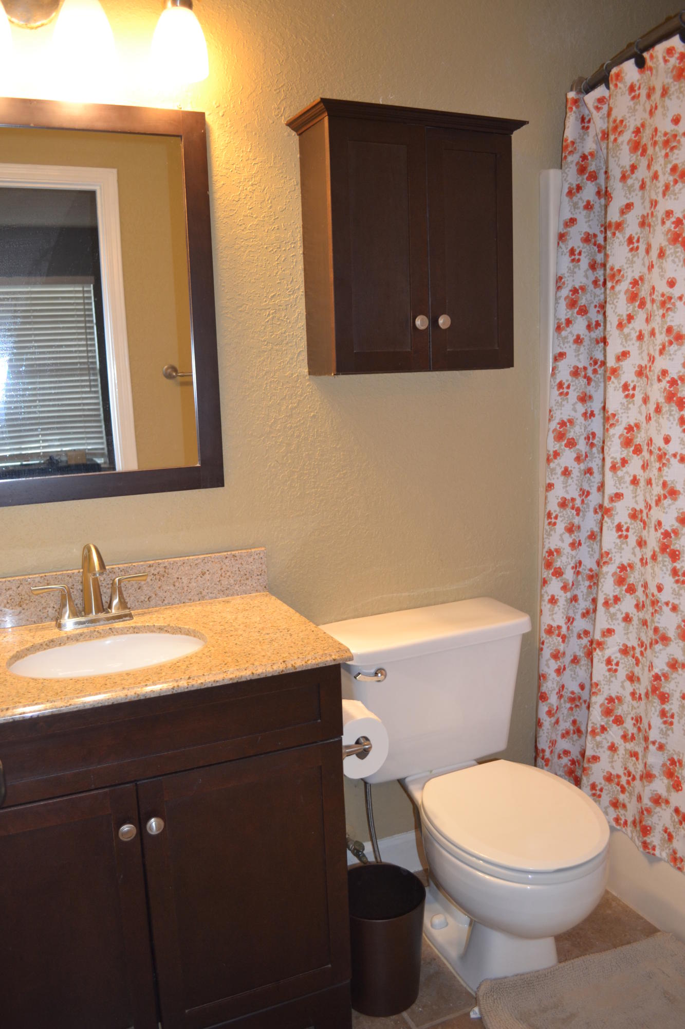 SOUTHWAY EST 1ST ADD LOT 6 BLK 1 - Residential