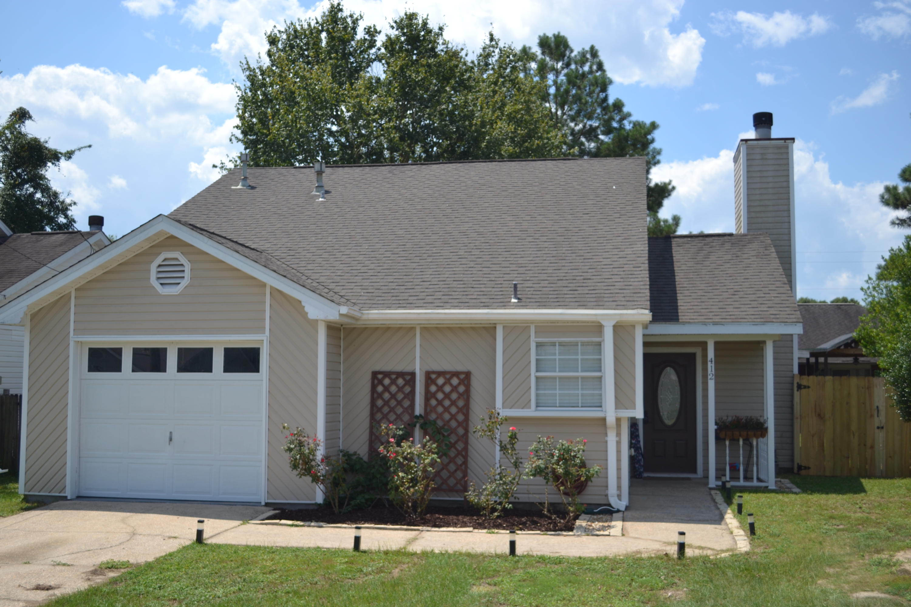 SOUTHWAY EST 1ST ADD LOT 6 BLK 1 - Residential