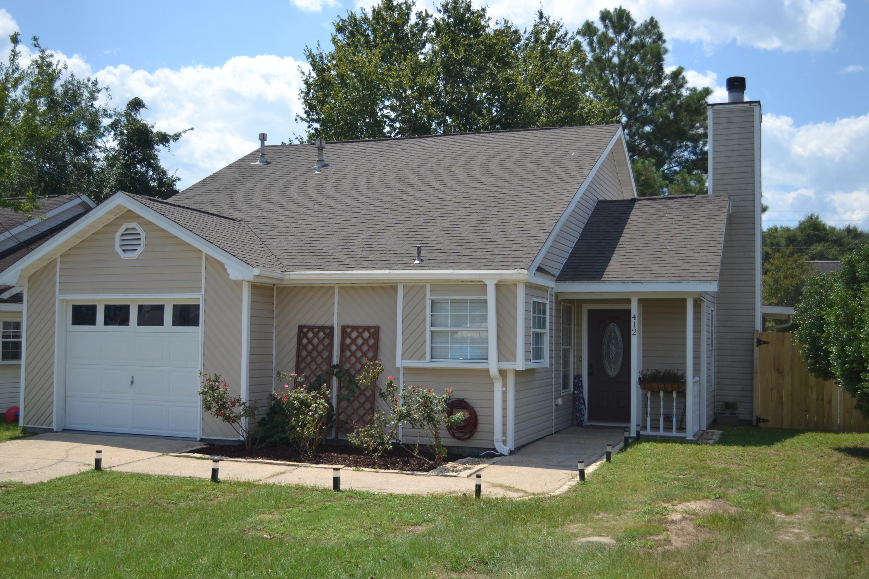 SOUTHWAY EST 1ST ADD LOT 6 BLK 1 - Residential