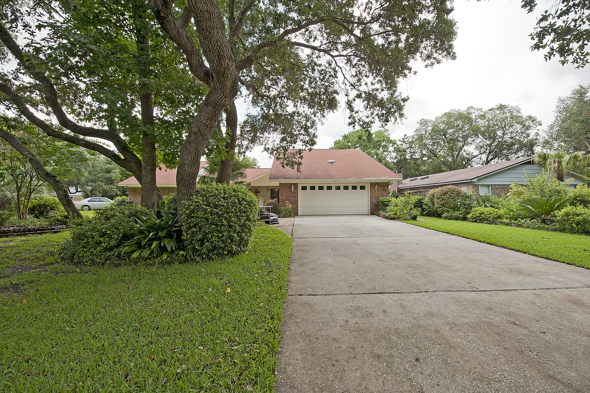 GARNIERS HEIGHTS 1ST ADDN - Residential