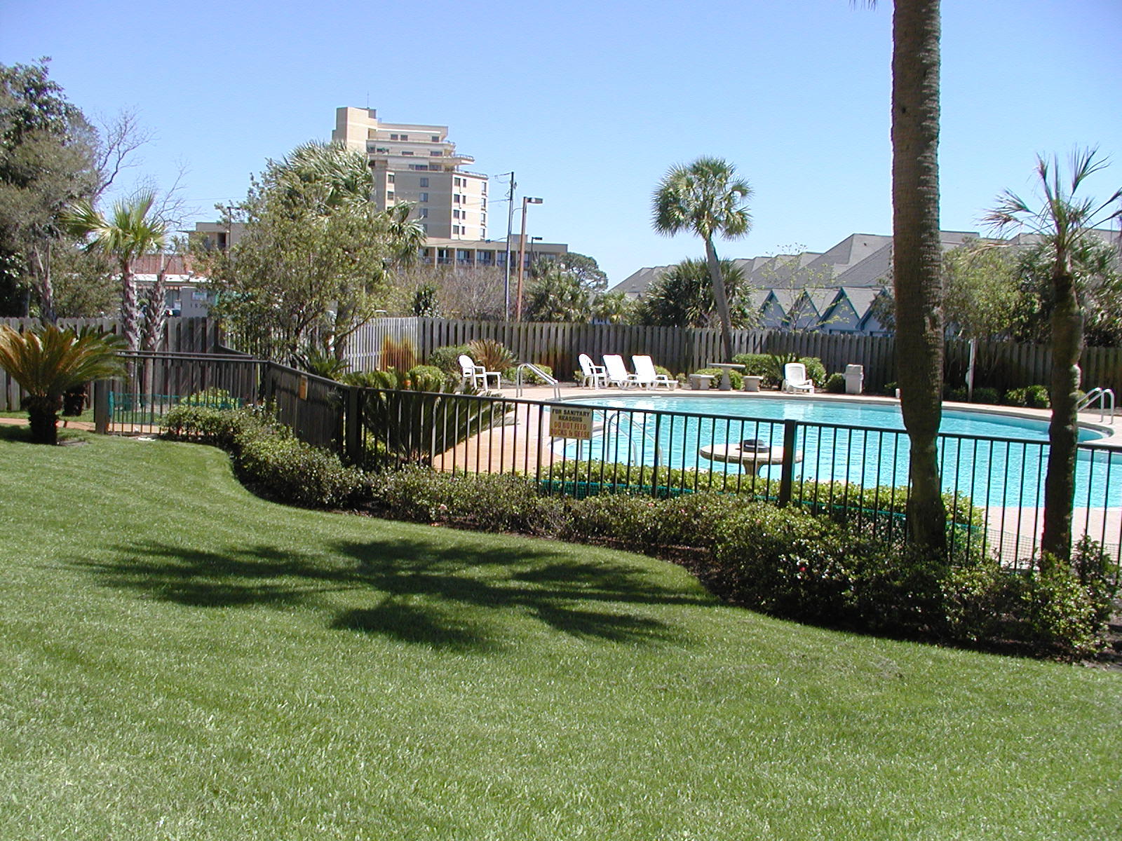 PIRATES BAY PH 1 - Residential