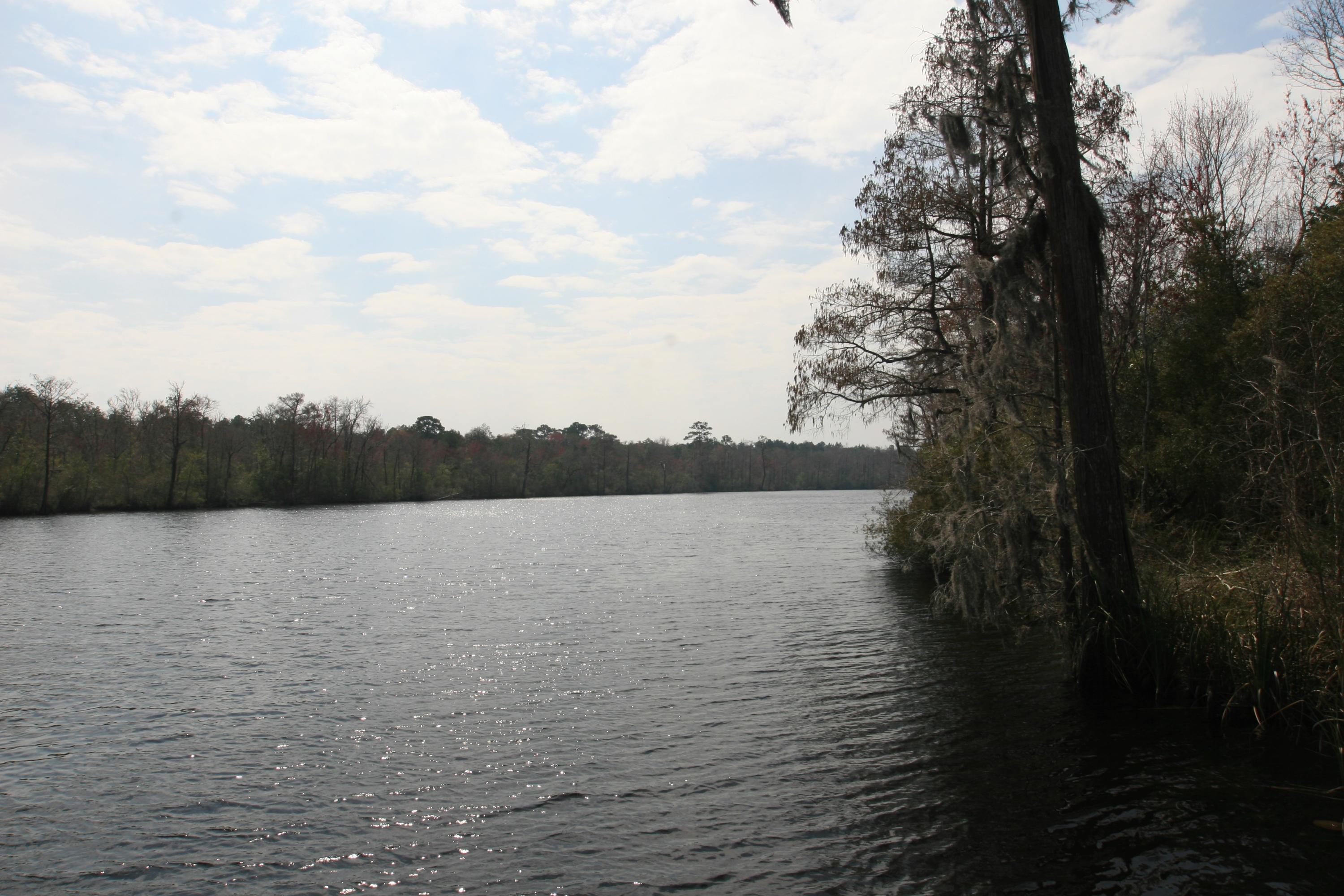 HAPPY HOLLOW - Residential