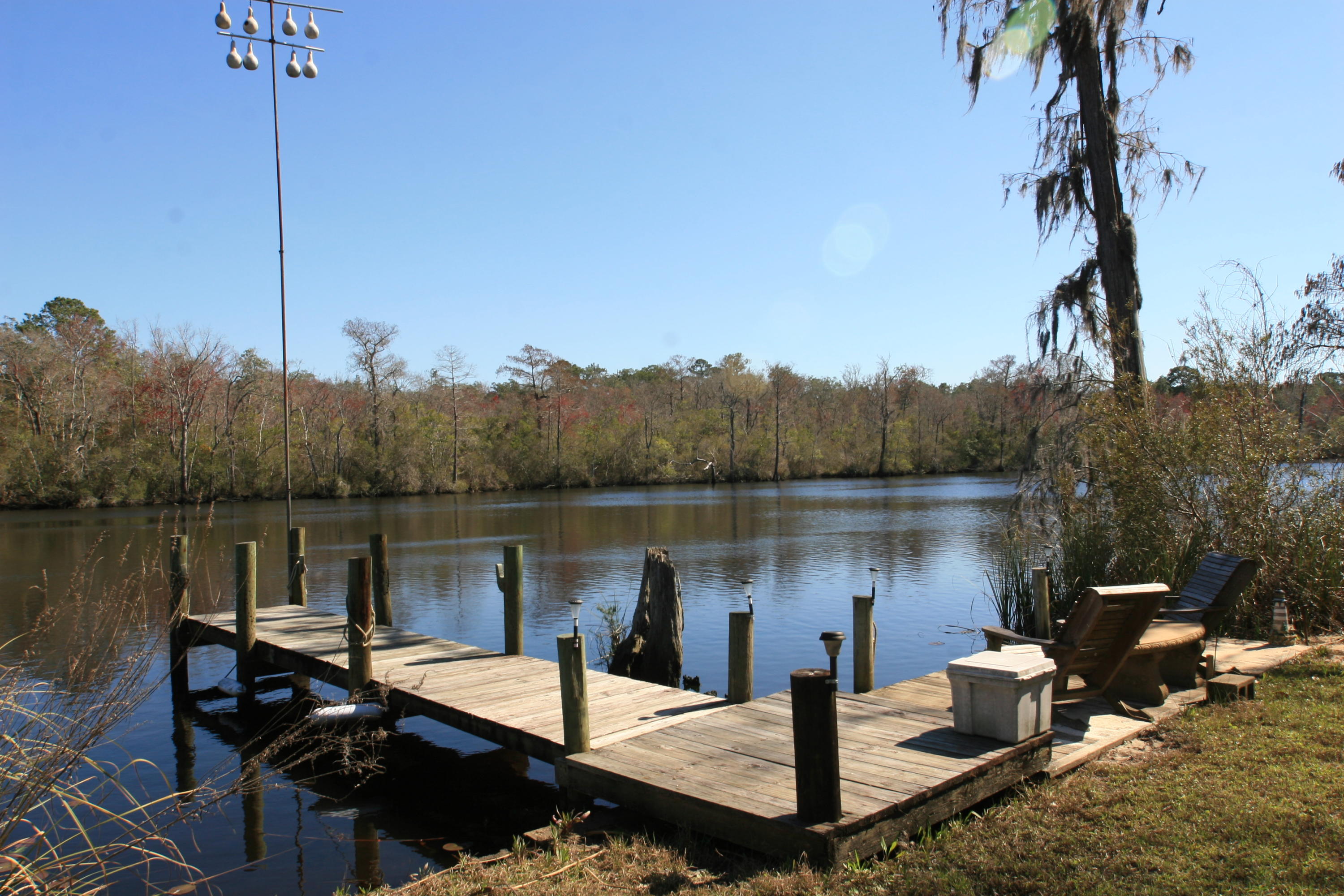 HAPPY HOLLOW - Residential