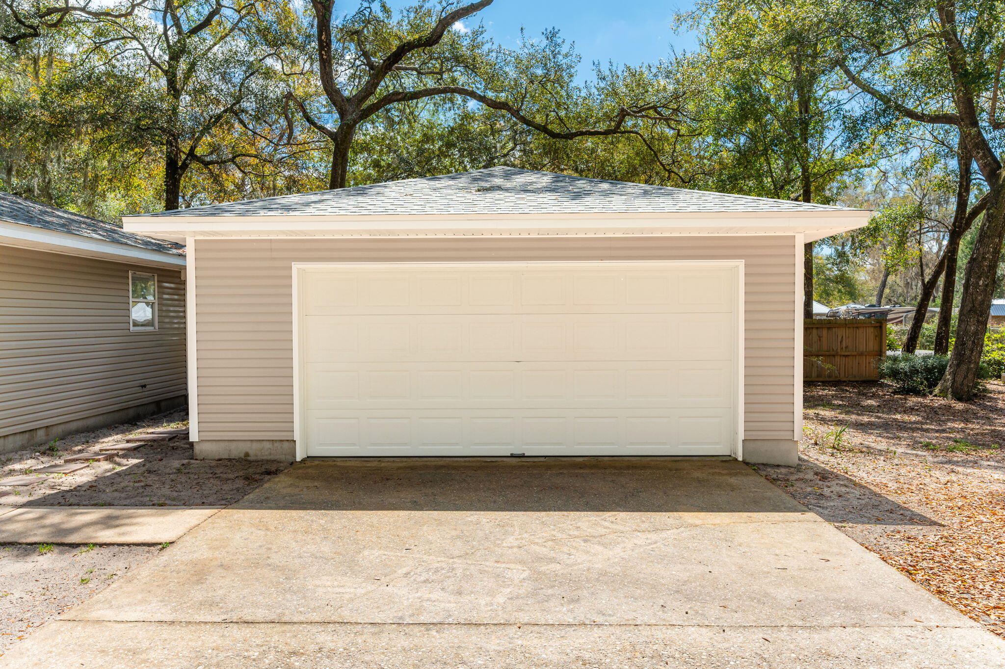 WATERVIEW COVE - Residential Lease