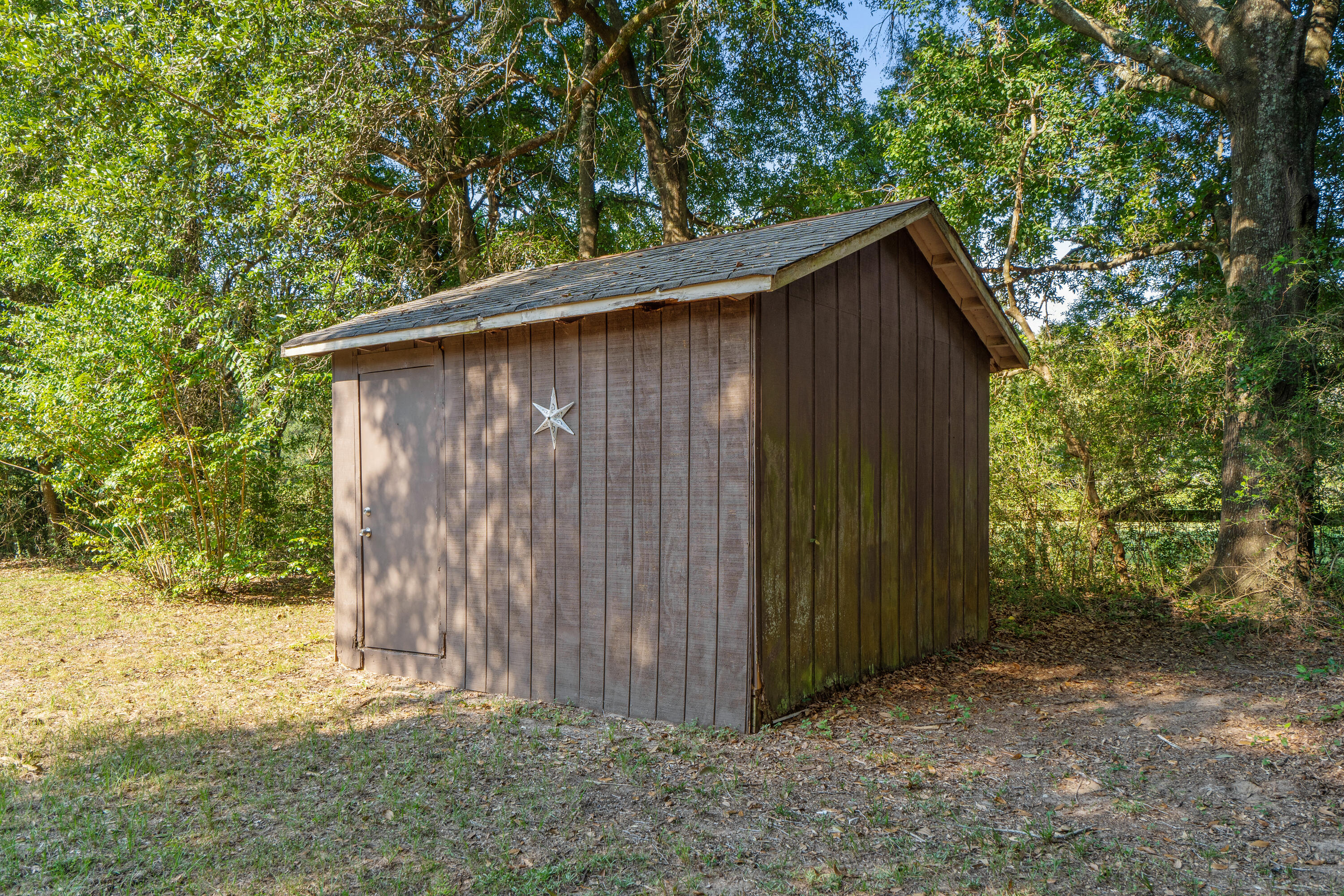 UNRECORDED SUBDIVISION - Residential