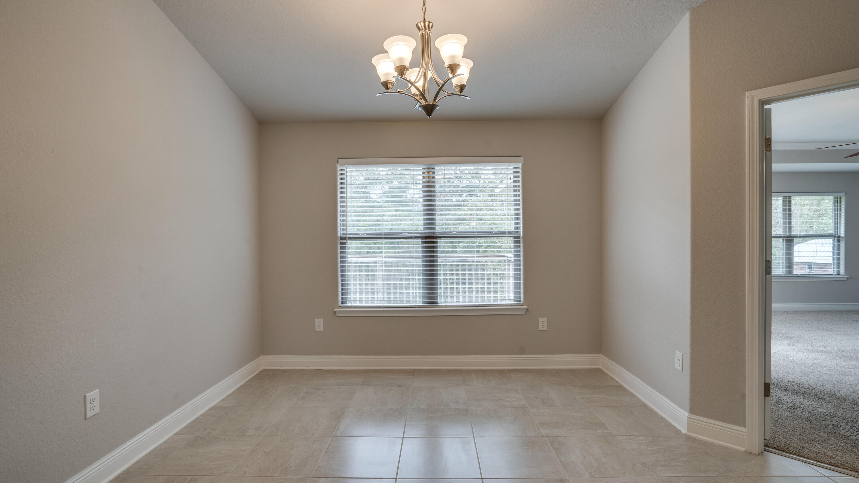 FOX VALLEY - Residential