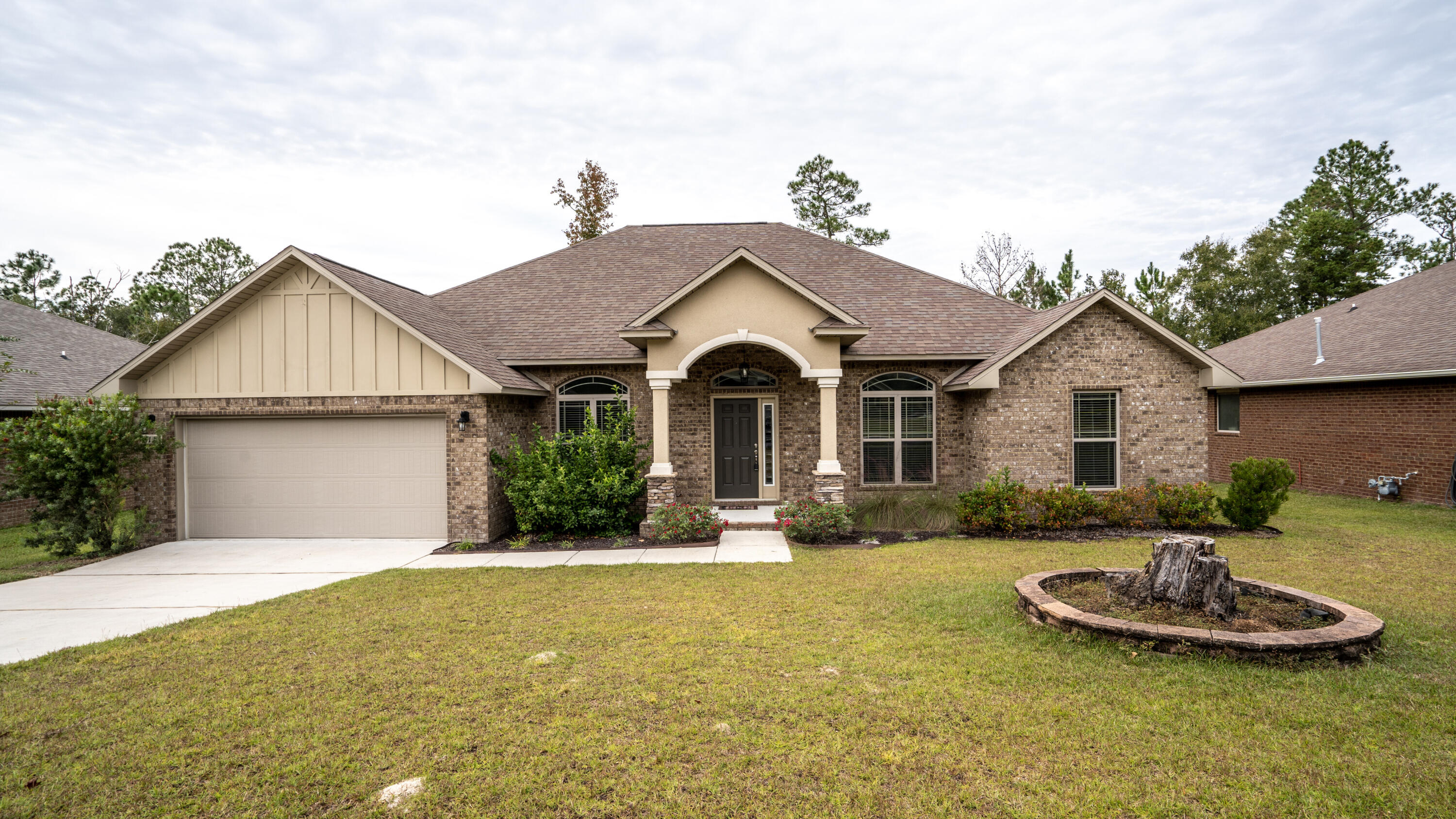 FOX VALLEY - Residential