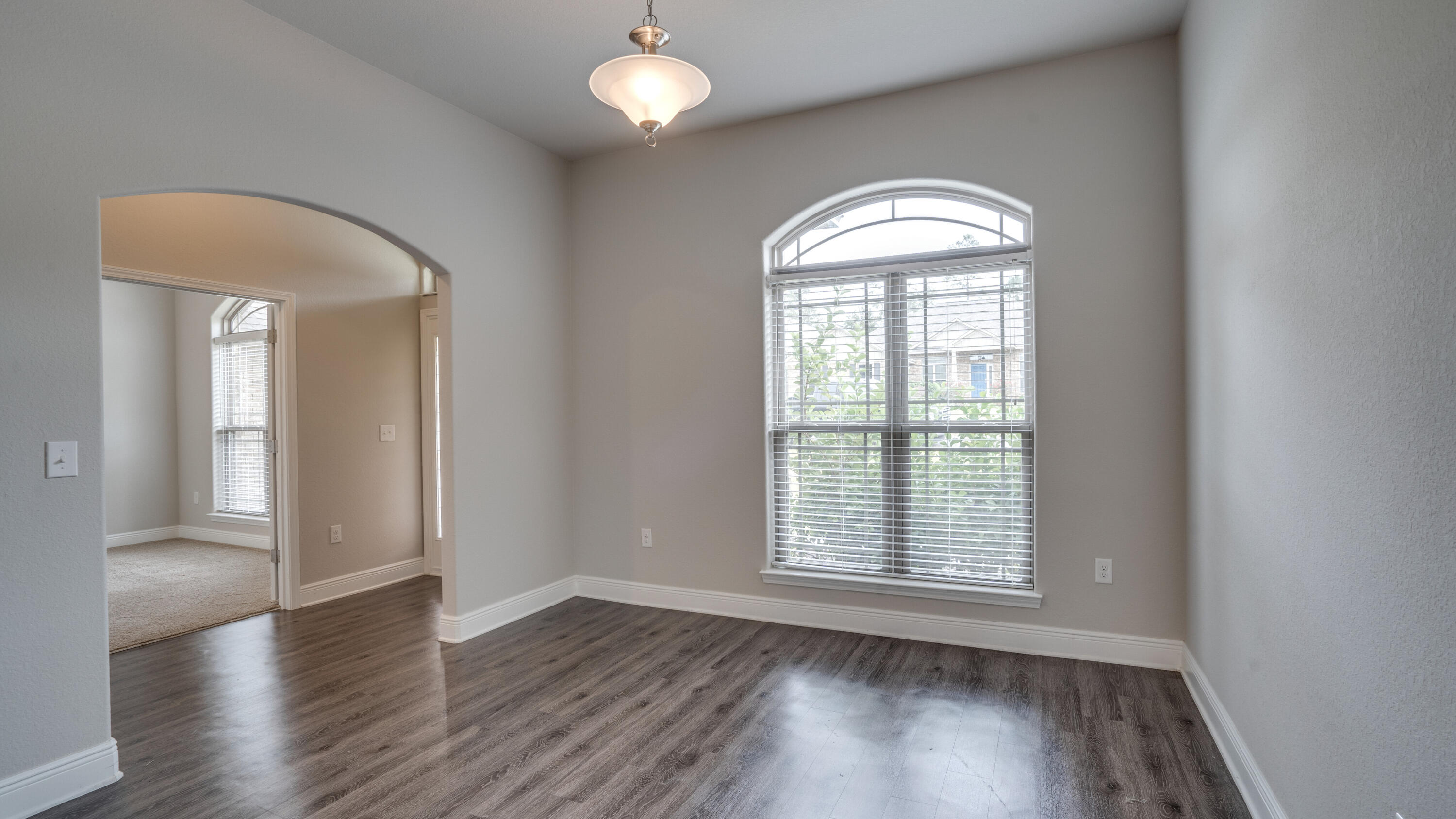 FOX VALLEY - Residential