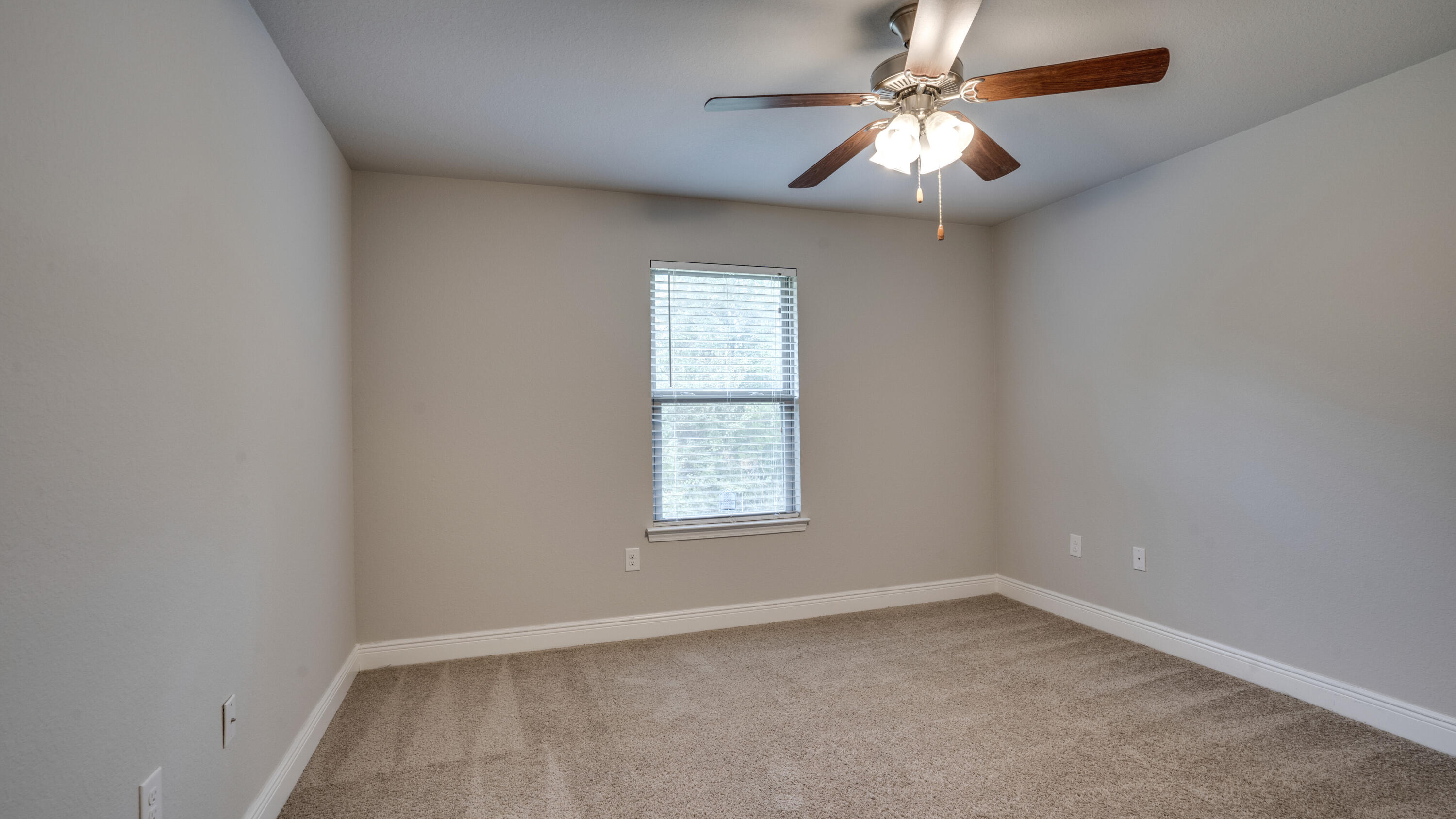 FOX VALLEY - Residential