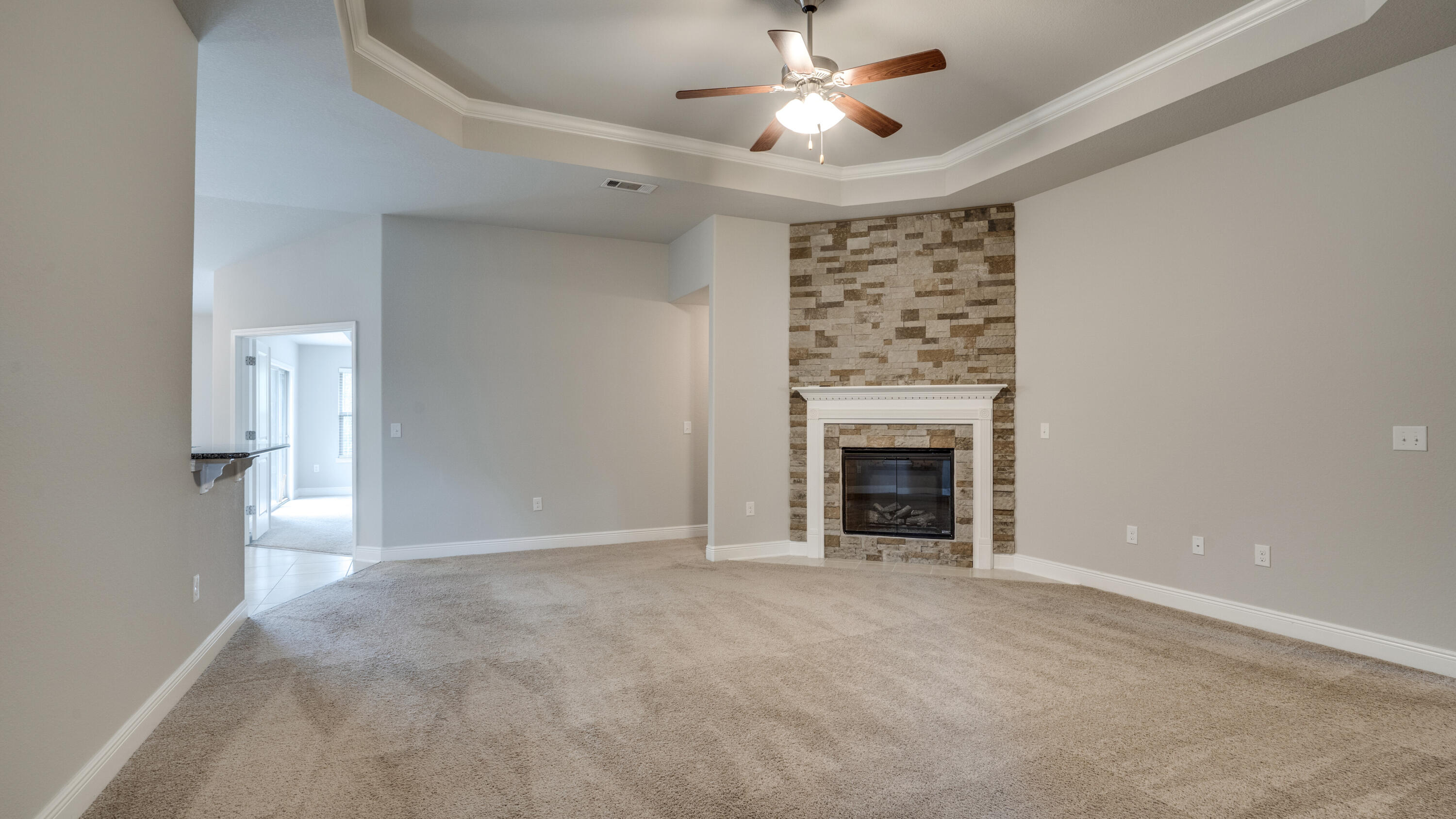 FOX VALLEY - Residential