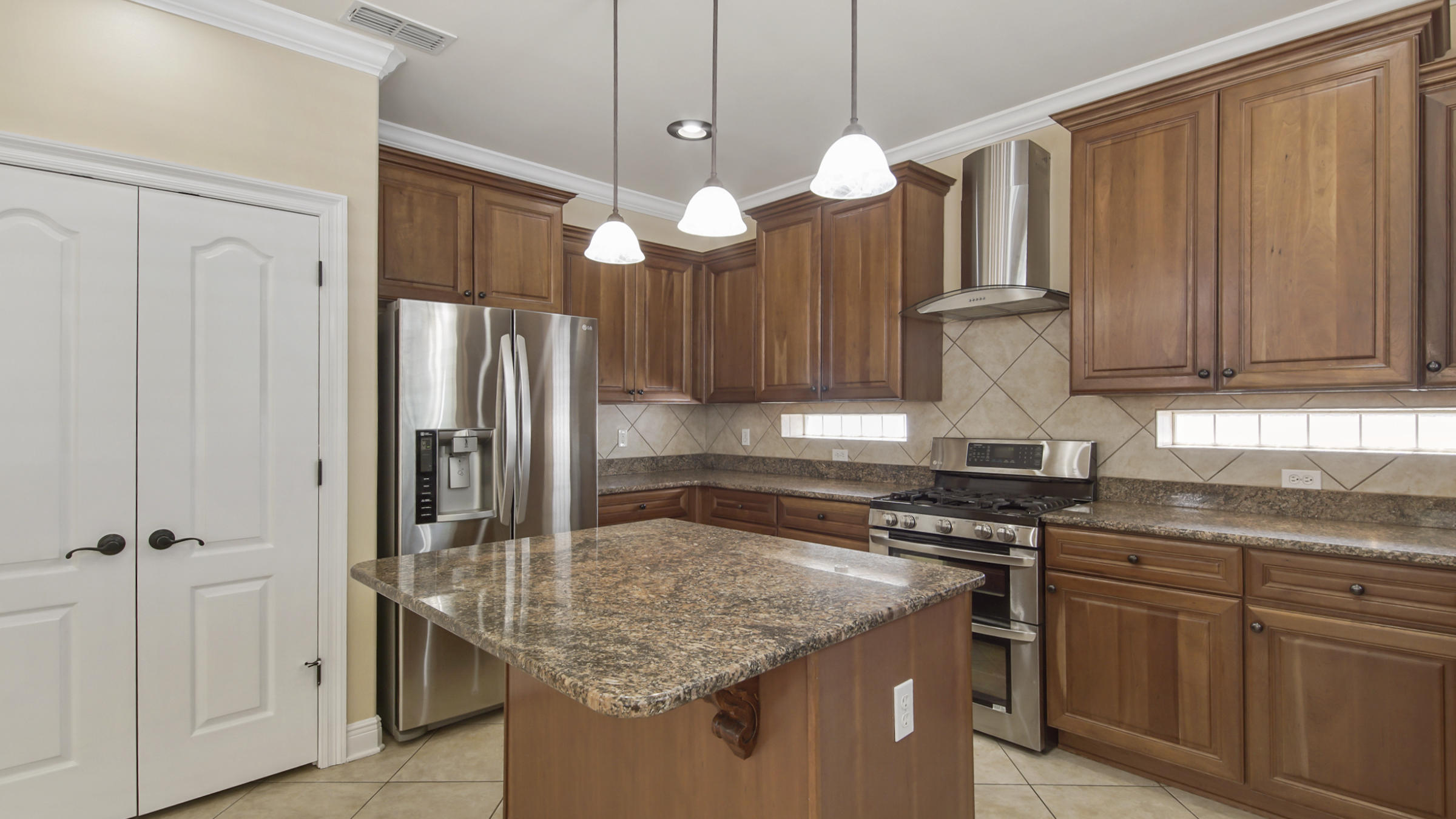 BAYWALK LANDING - Residential