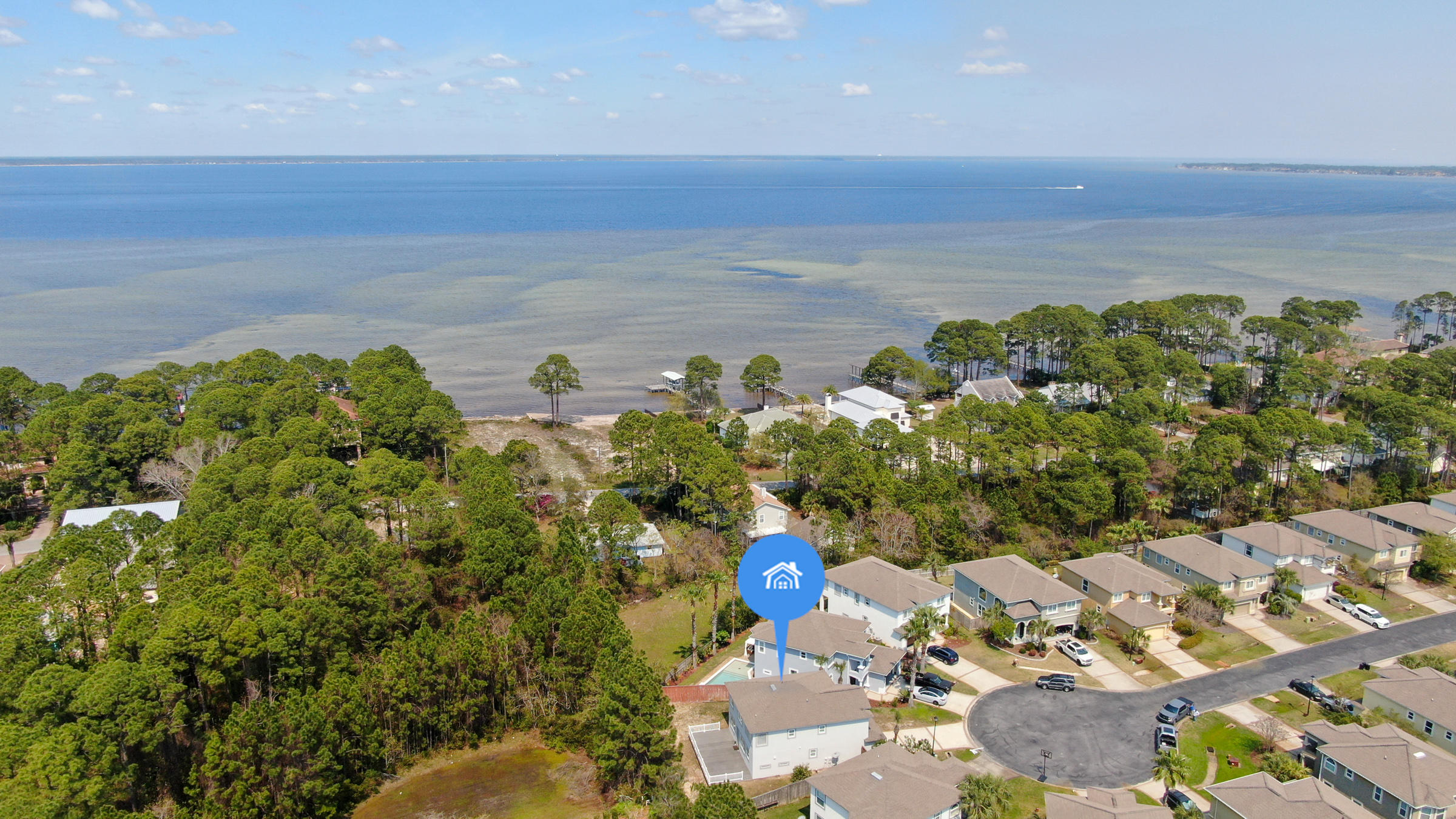 BAYWALK LANDING - Residential
