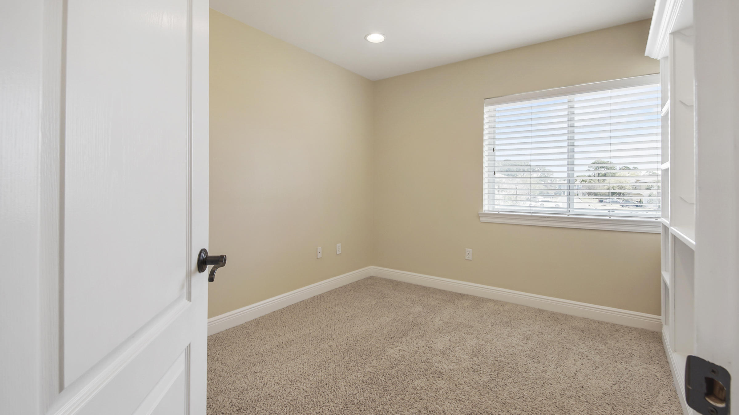 BAYWALK LANDING - Residential