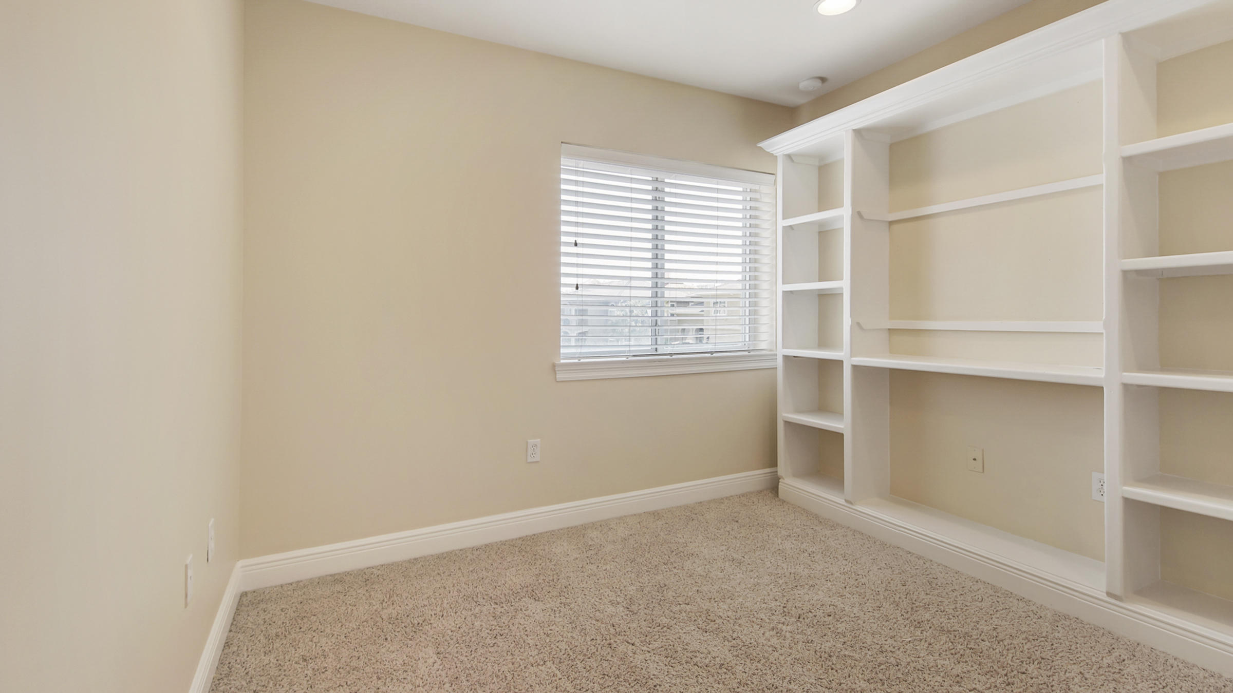 BAYWALK LANDING - Residential