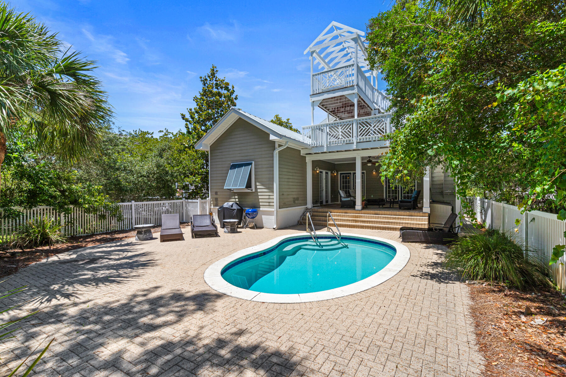 VILLAGE OF SUGAR BEACH - Residential