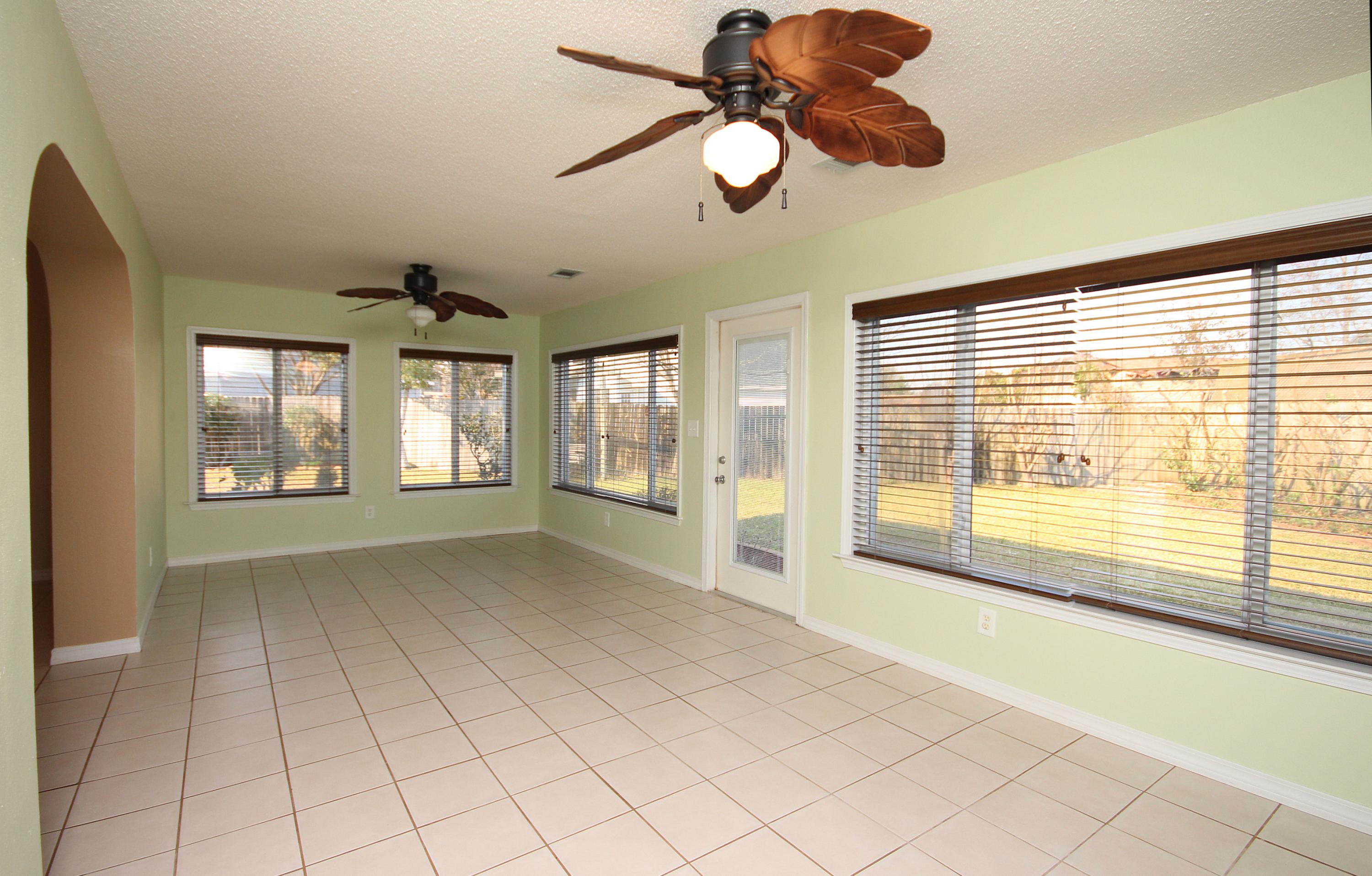 BRISTOL PARK - Residential