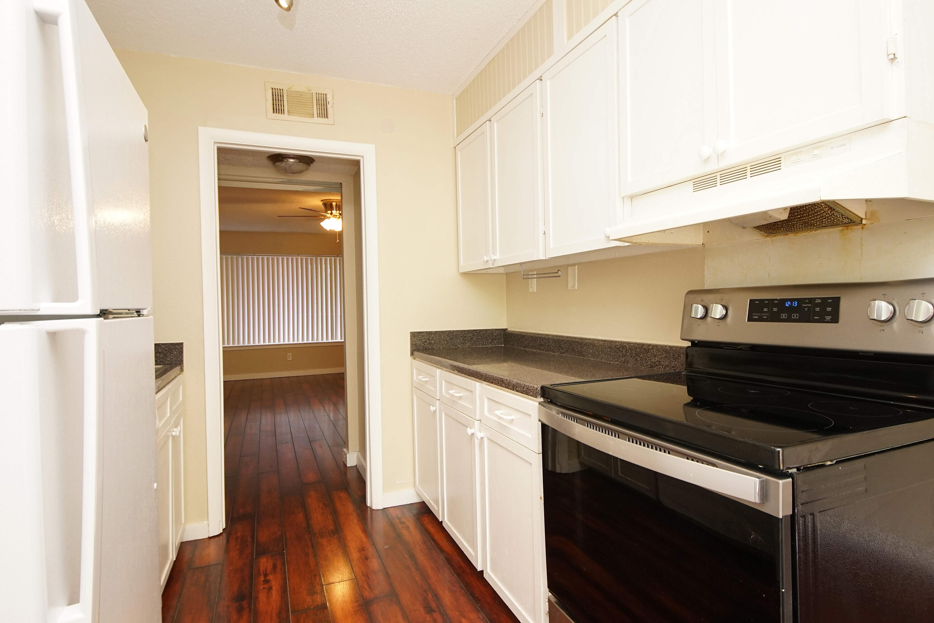 PIER ONE CONDO - Residential