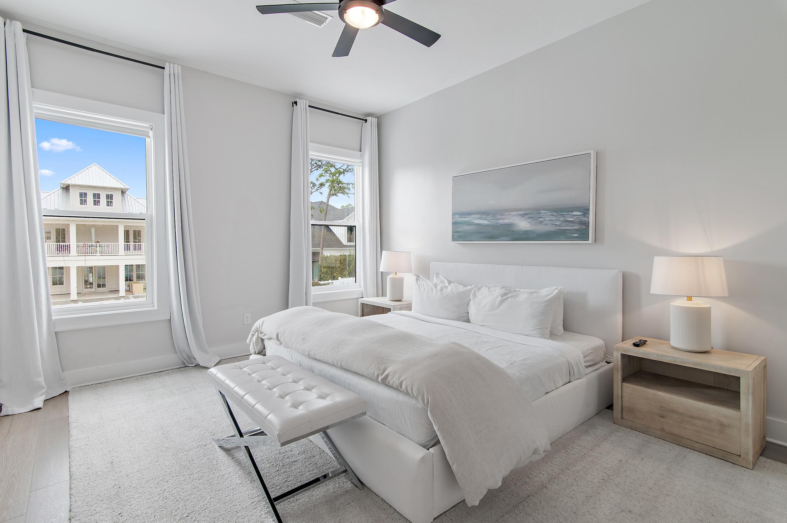 GULF SHORE MANOR - Residential
