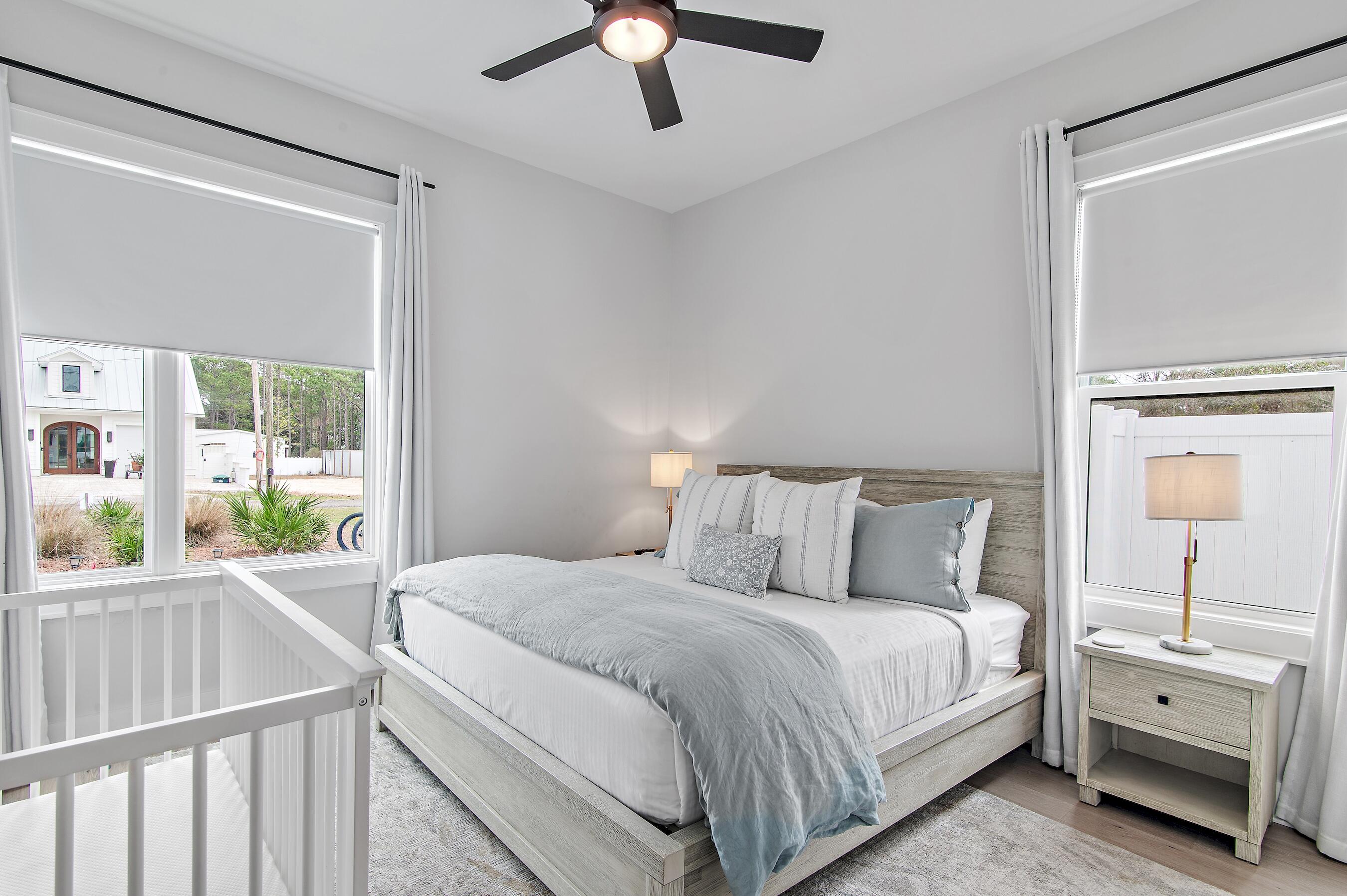 GULF SHORE MANOR - Residential