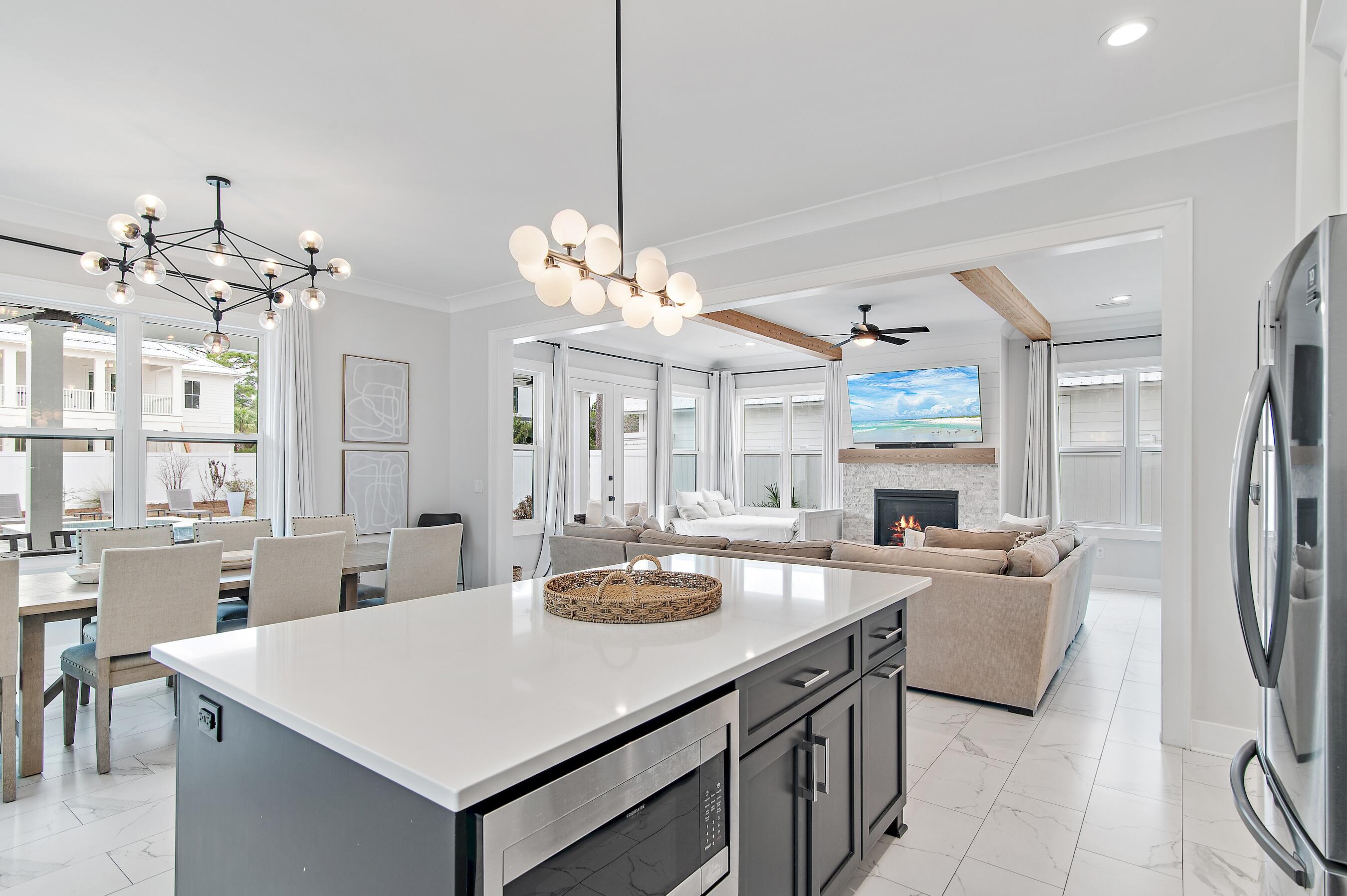 GULF SHORE MANOR - Residential