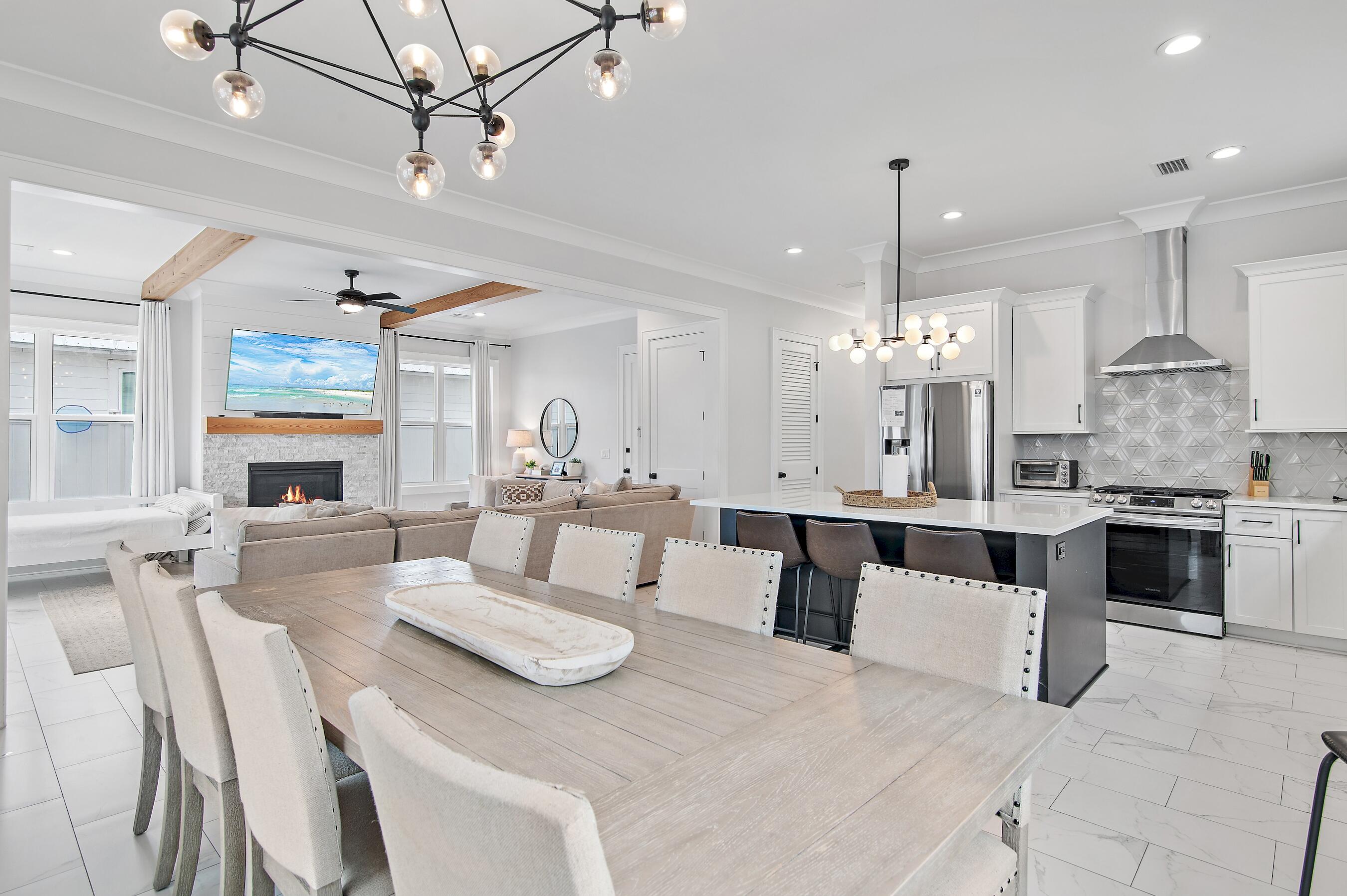 GULF SHORE MANOR - Residential