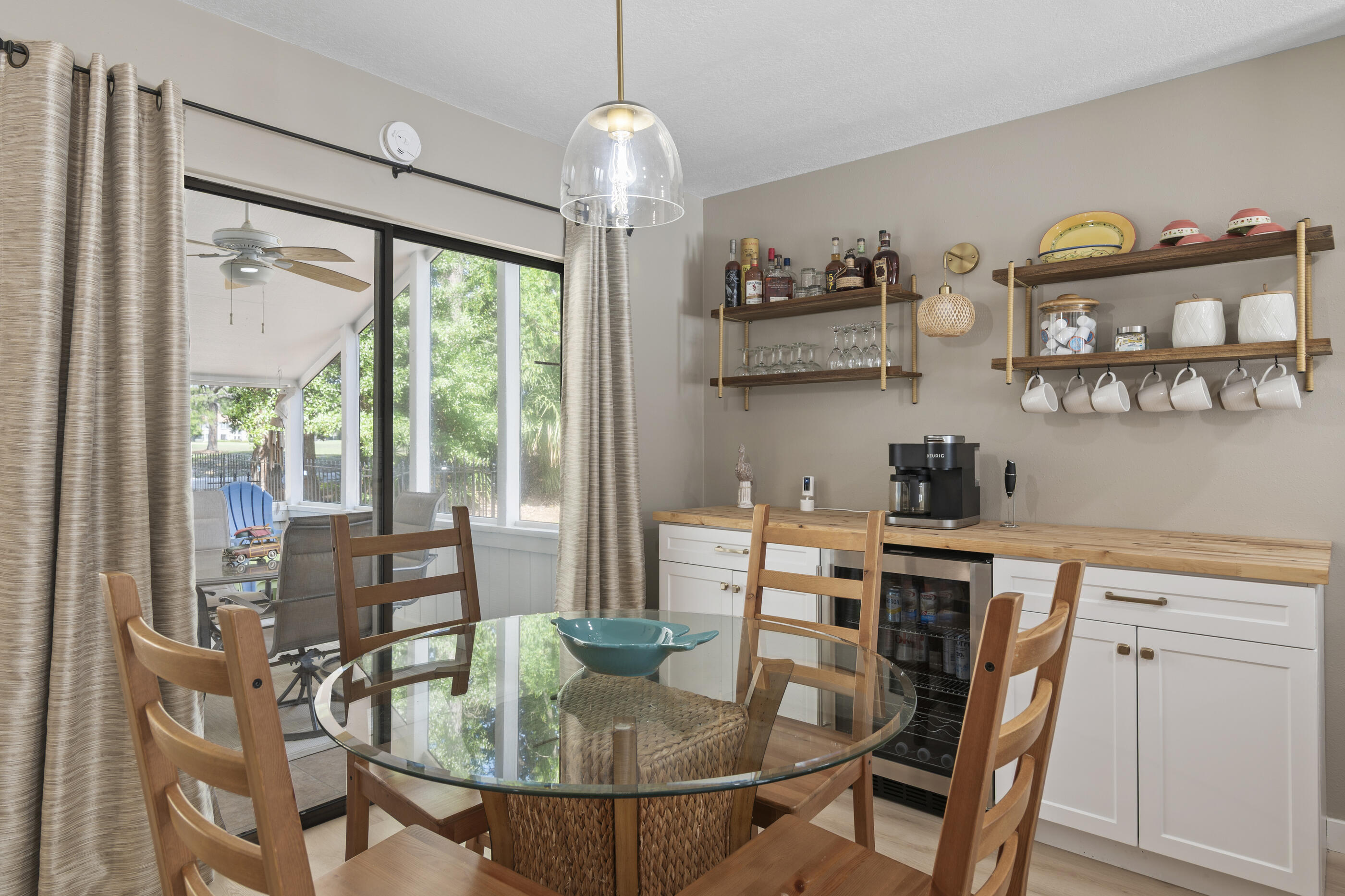 LINKSIDE VILLAGE UNIT 1 - Residential