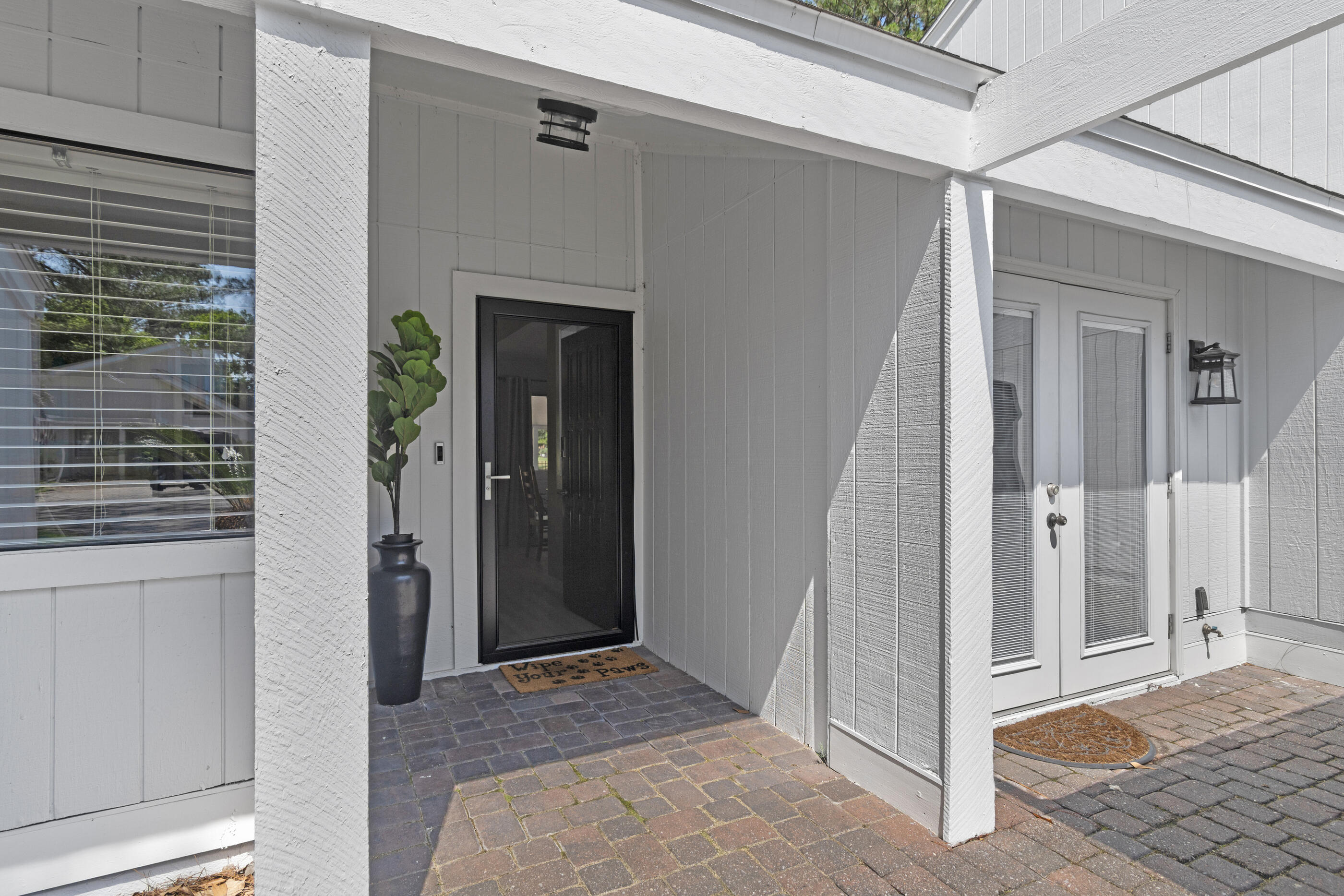 LINKSIDE VILLAGE UNIT 1 - Residential