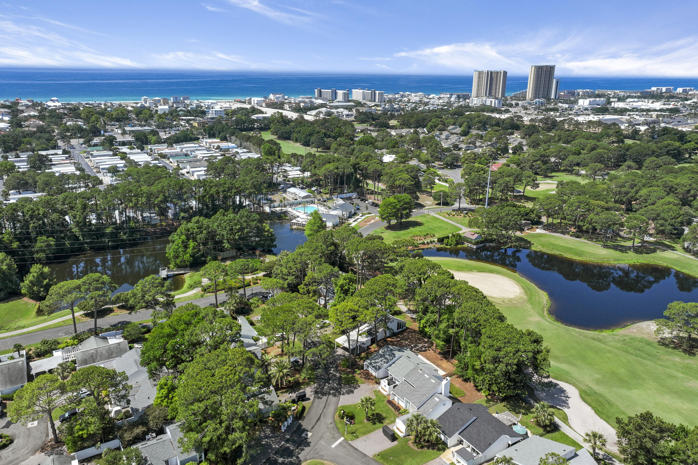 LINKSIDE VILLAGE UNIT 1 - Residential
