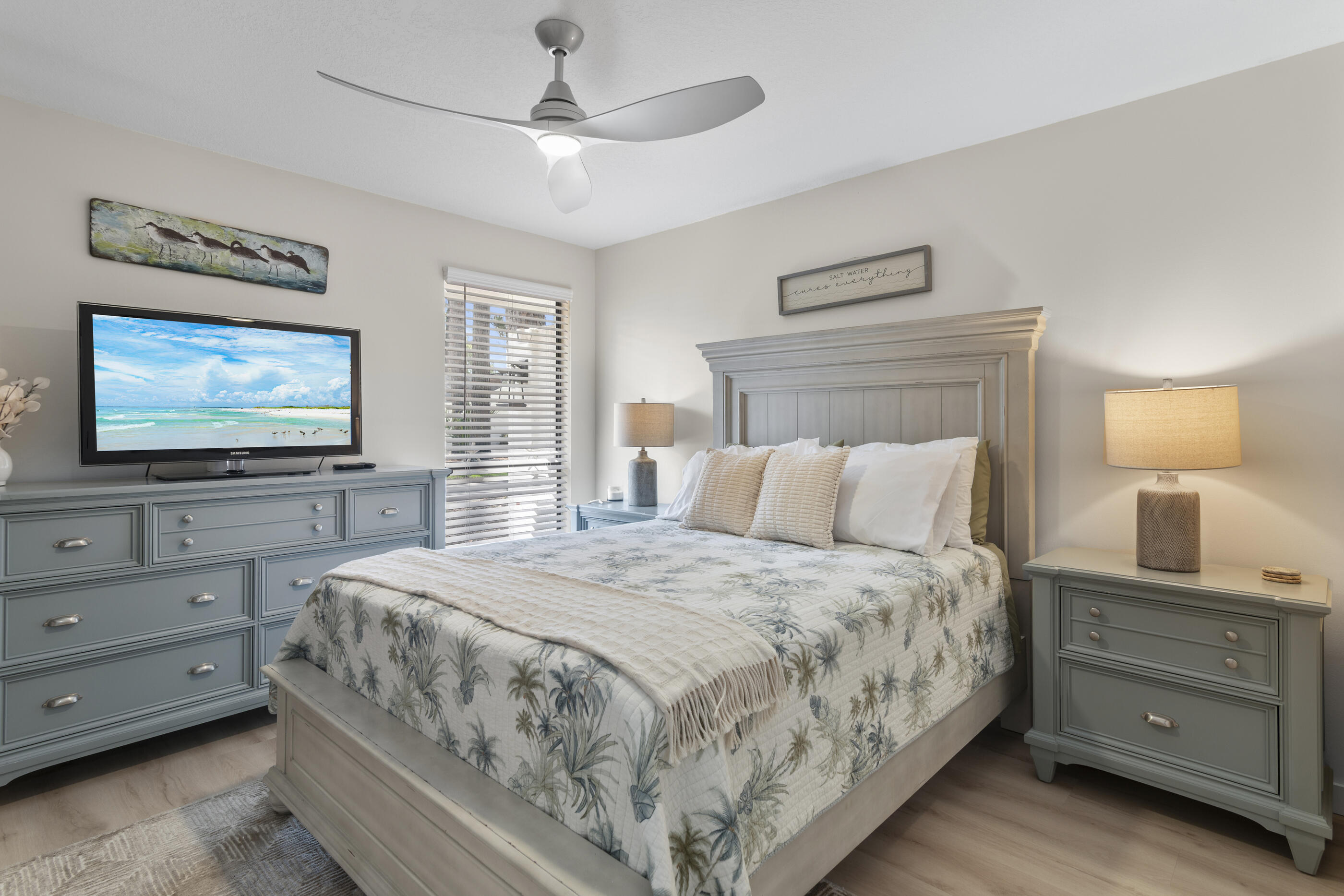 LINKSIDE VILLAGE UNIT 1 - Residential