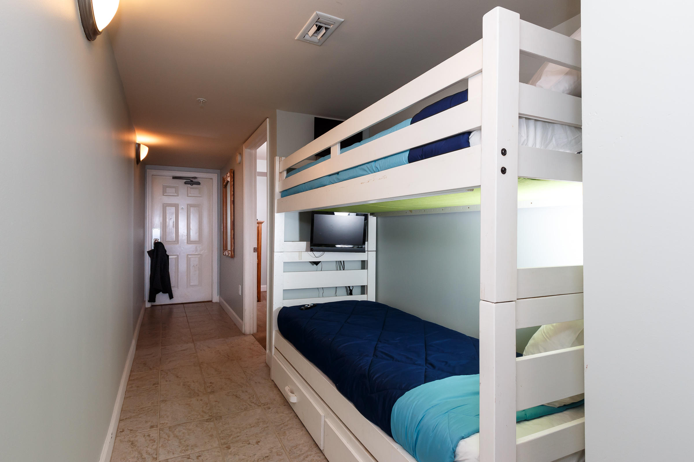 PELICAN ISLE - Residential