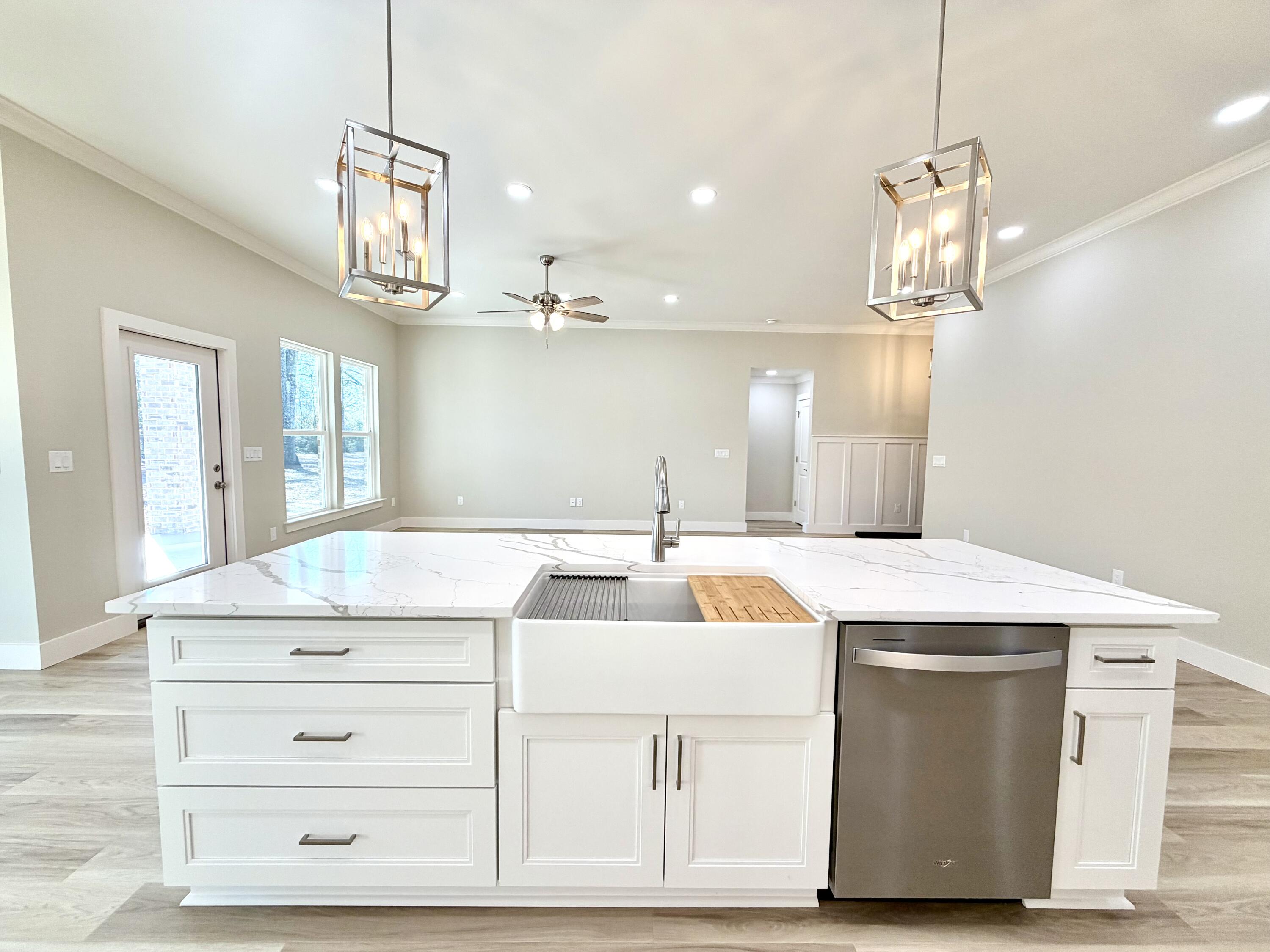 NO RECORDED SUBDIVISION - Residential