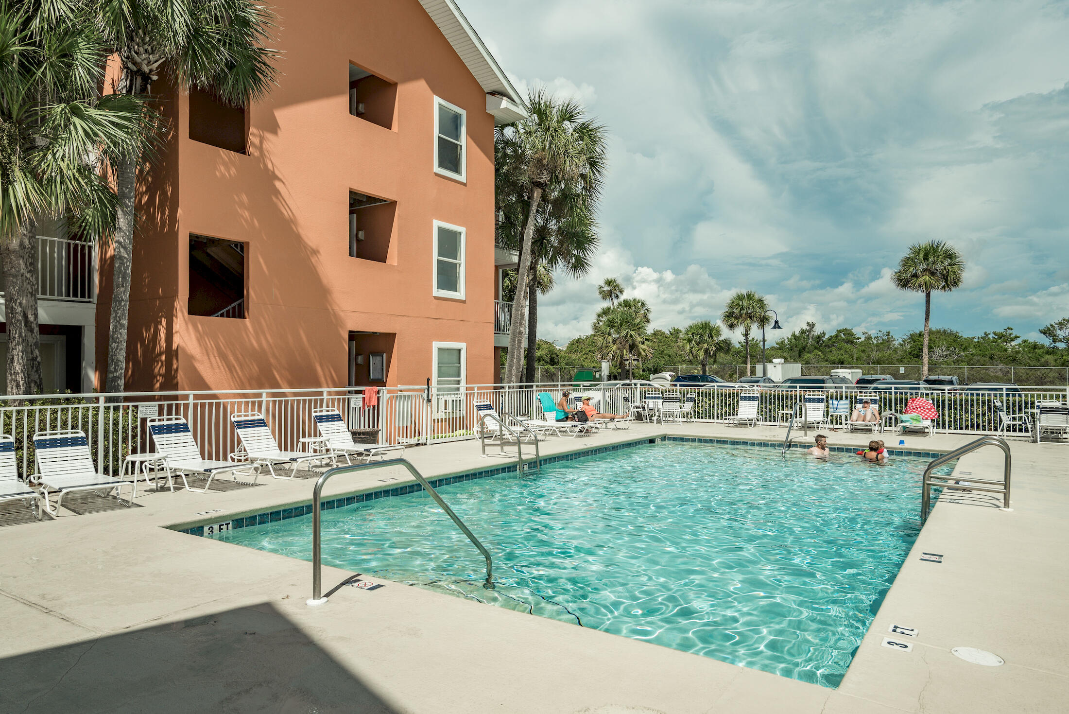 GULFVIEW 2 CONDO PH 2 - Residential