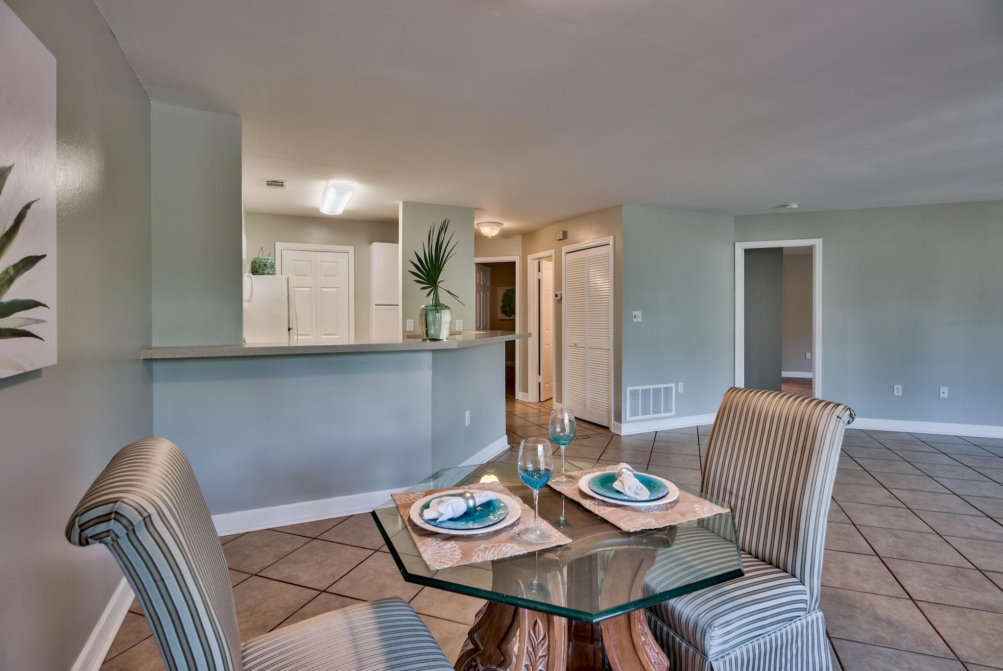 LAKESIDE CONDO AT BLUEWATER BAY - Residential