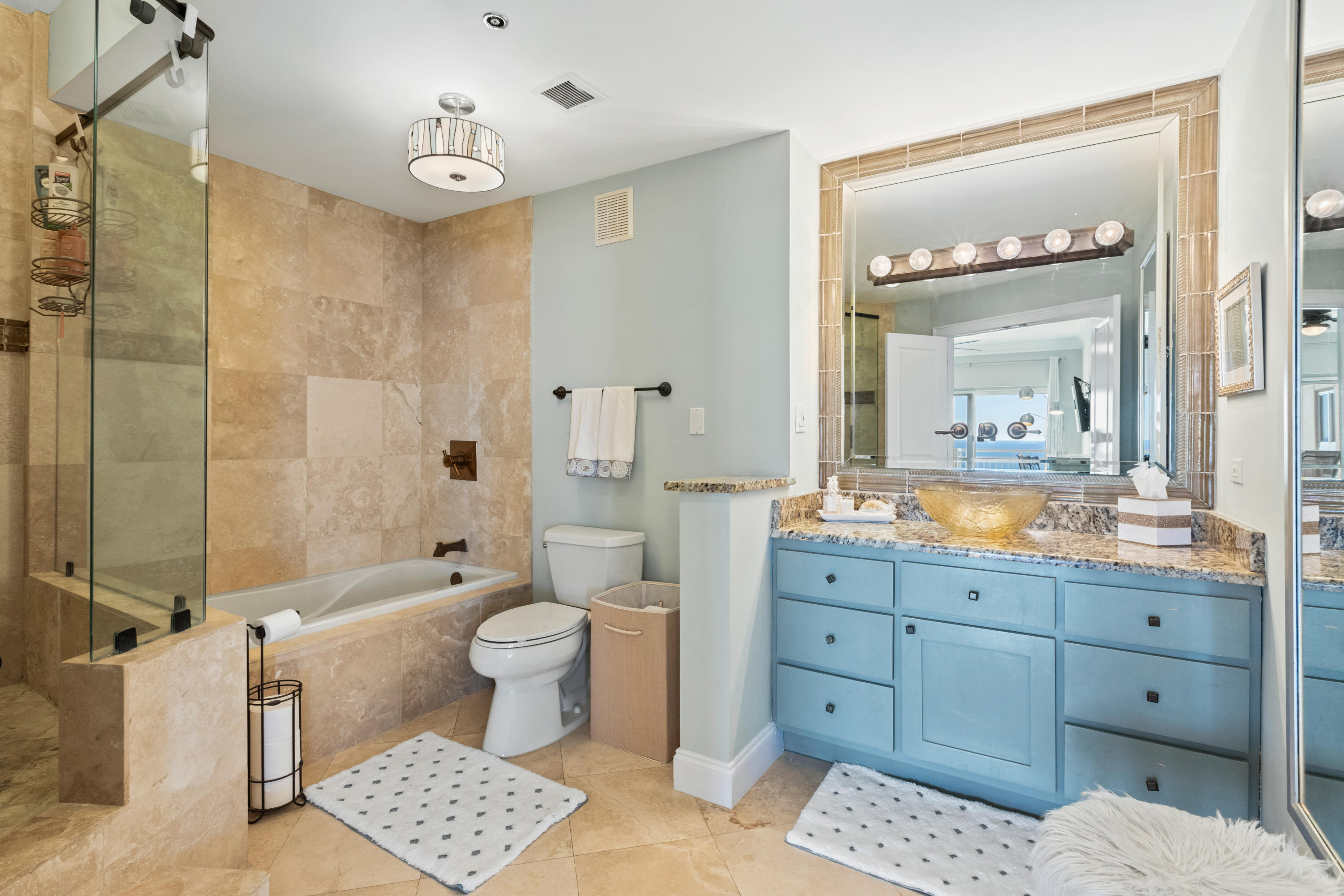 DESTIN TOWERS CONDO - Residential