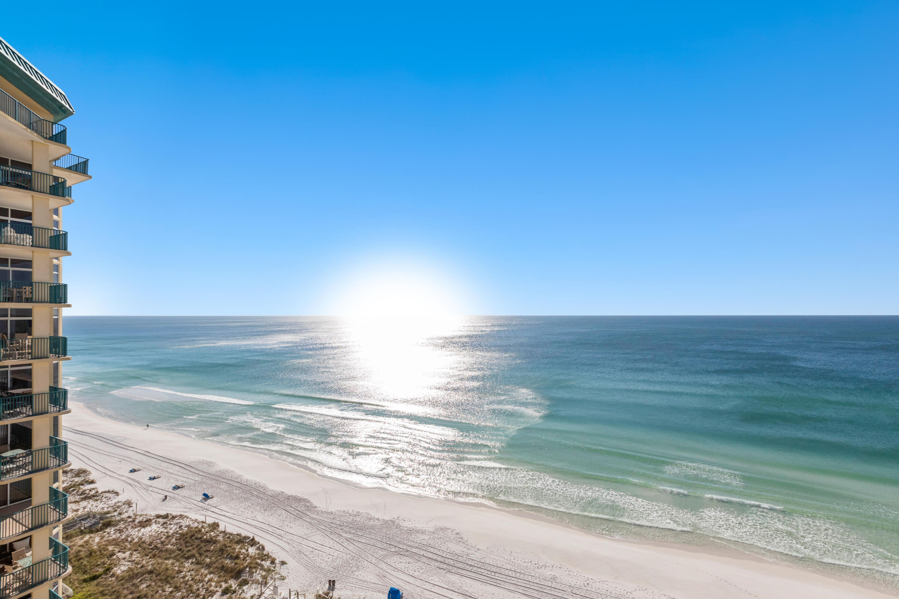 DESTIN TOWERS CONDO - Residential