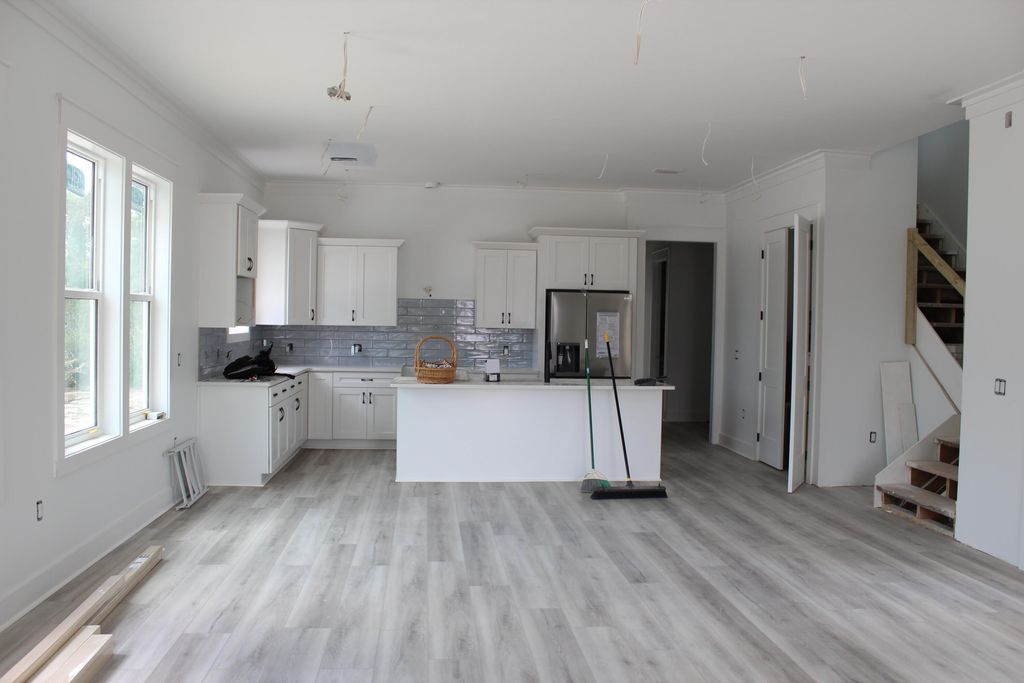 listing image 126