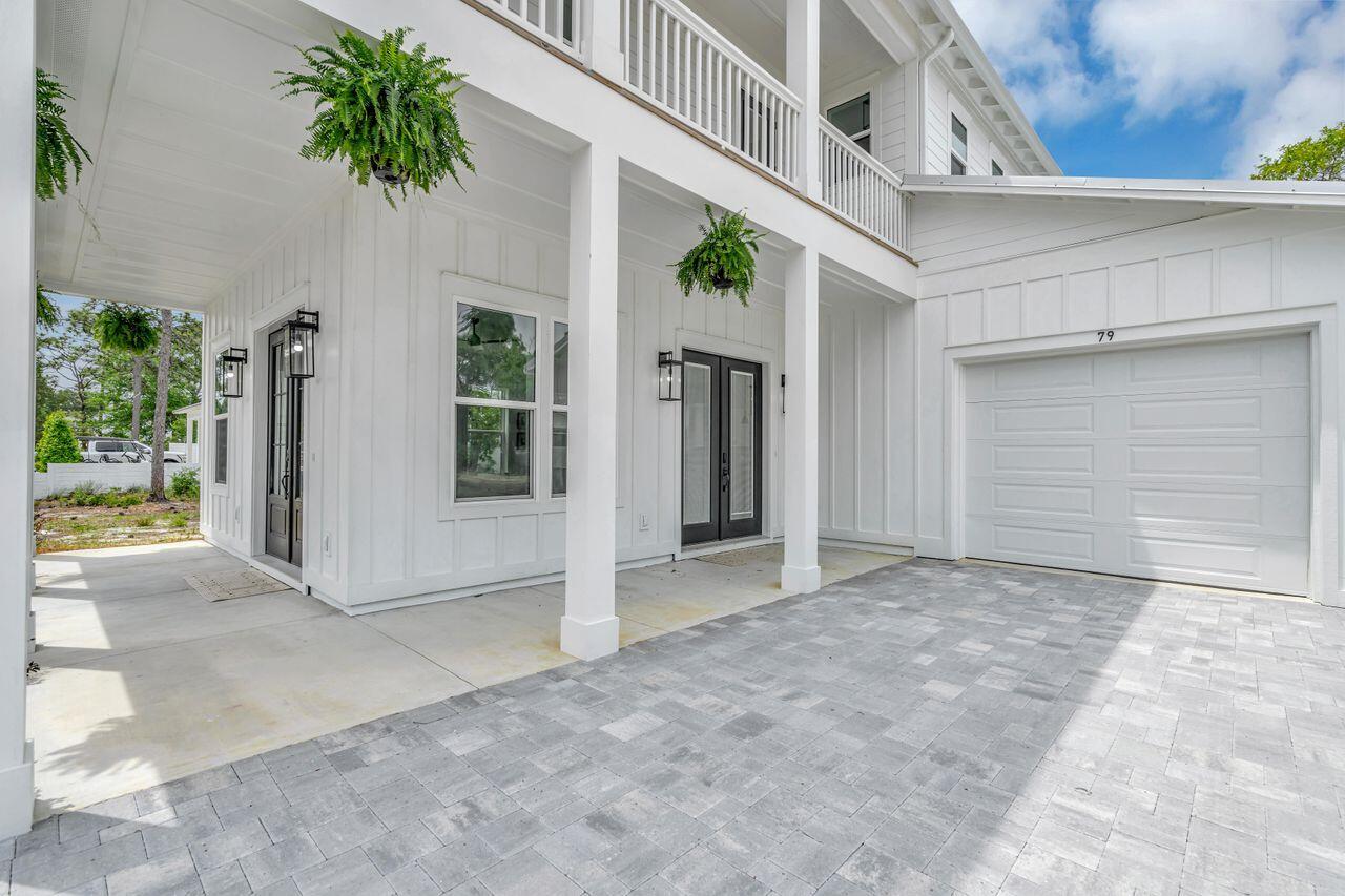 GULF SHORE MANOR - Residential