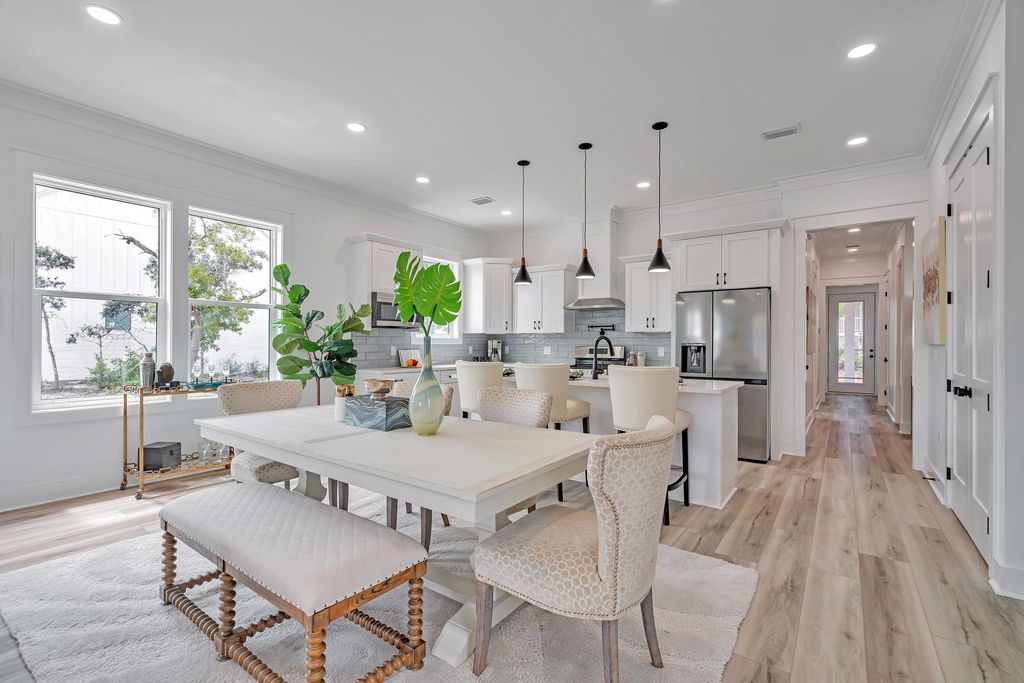 listing image 105