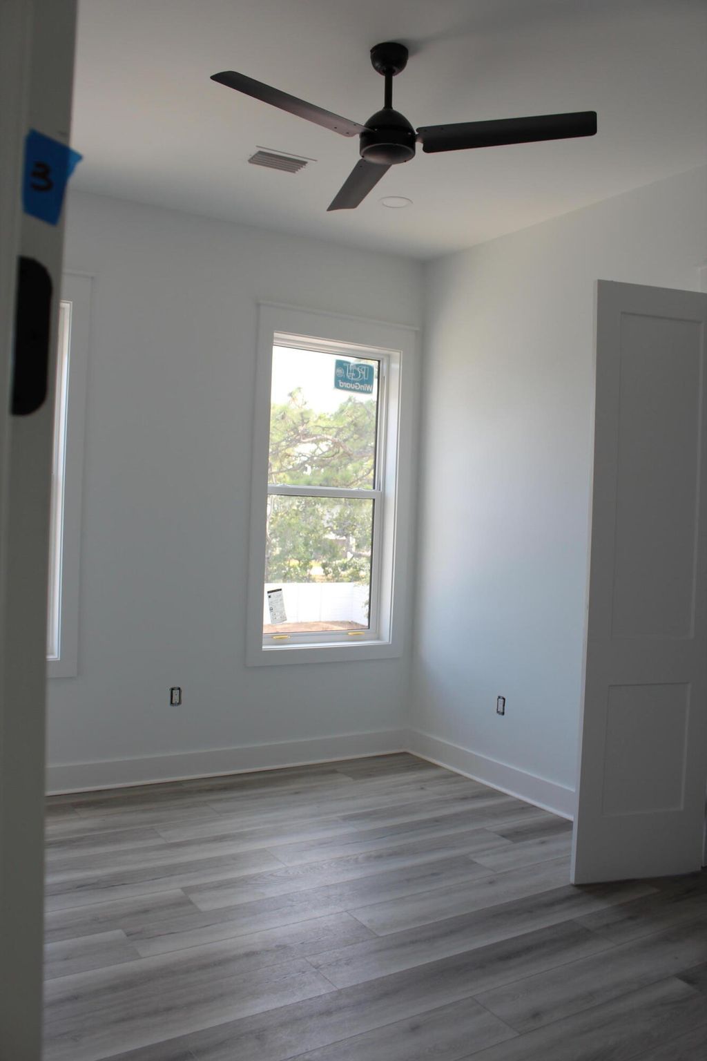 listing image 151