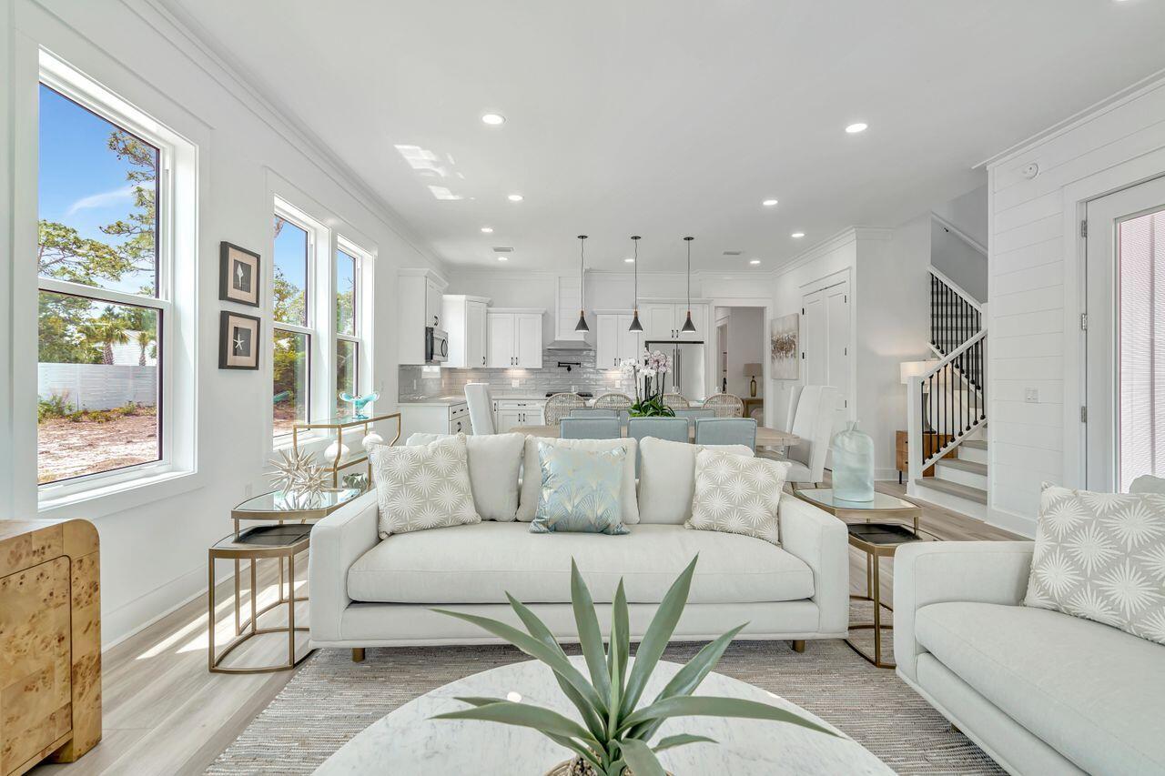 GULF SHORE MANOR - Residential