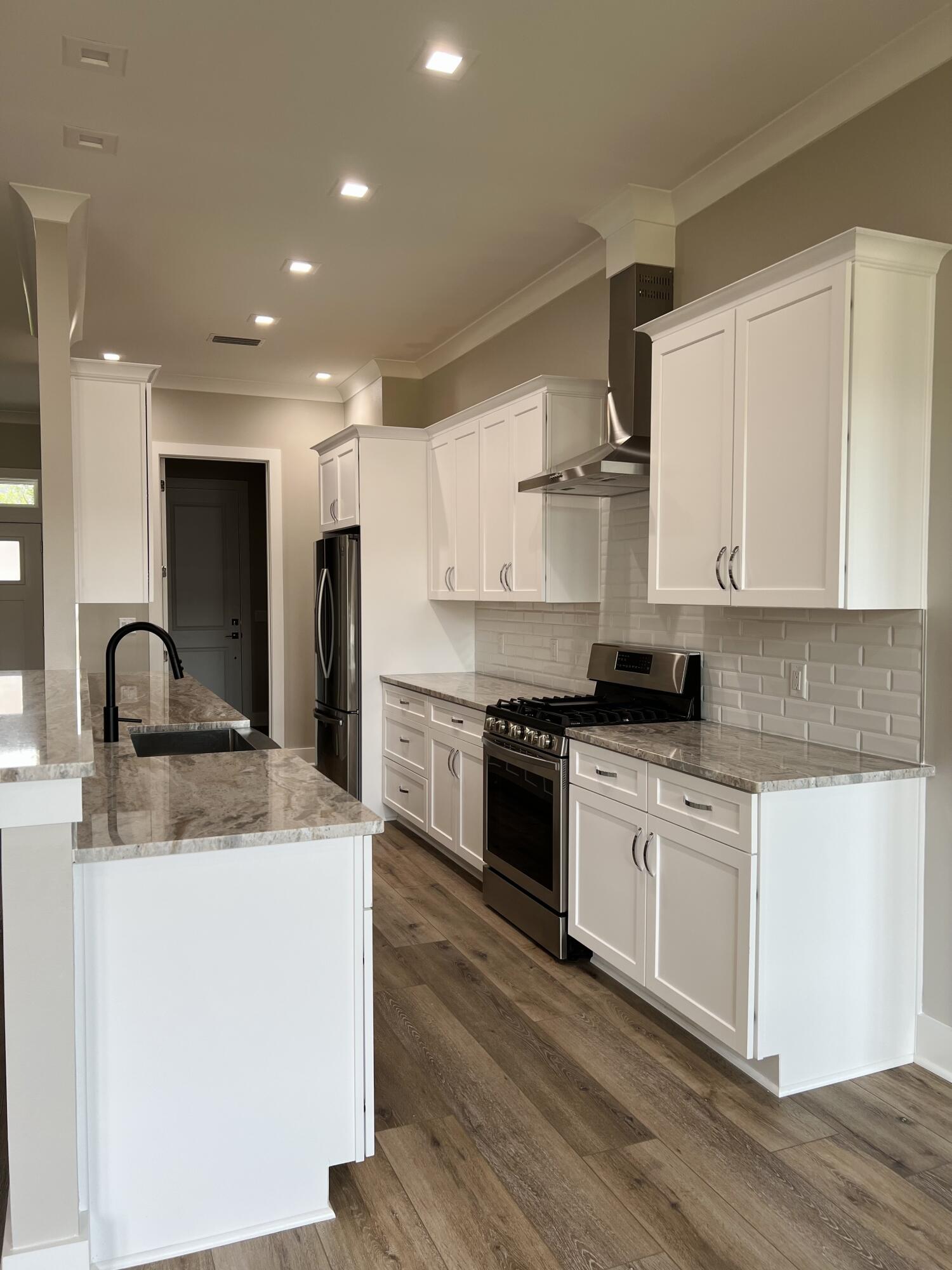 Deer Moss Creek - Residential