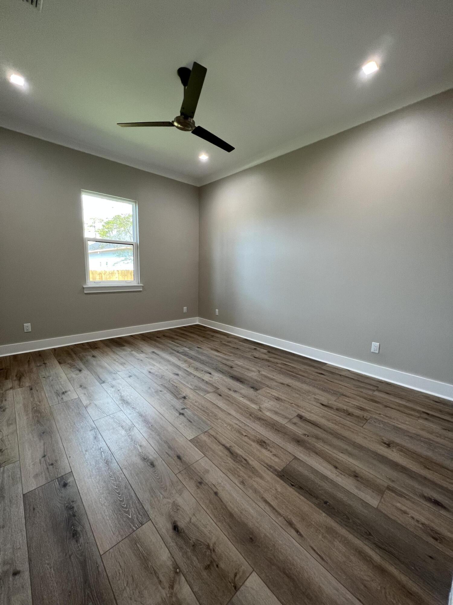 Deer Moss Creek - Residential